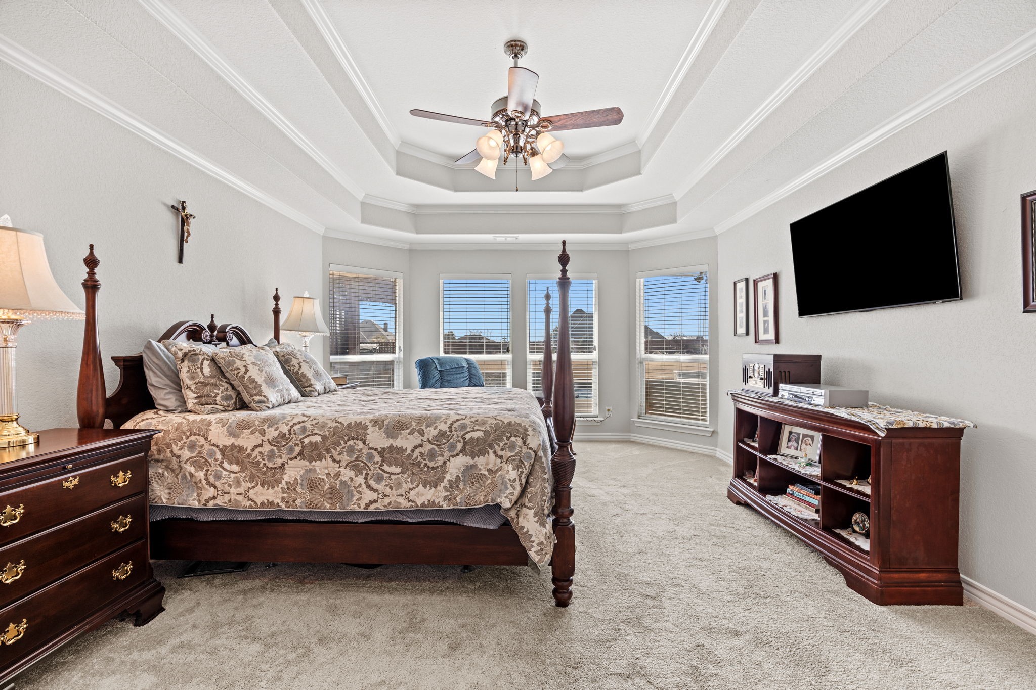 5417 Posada Drive