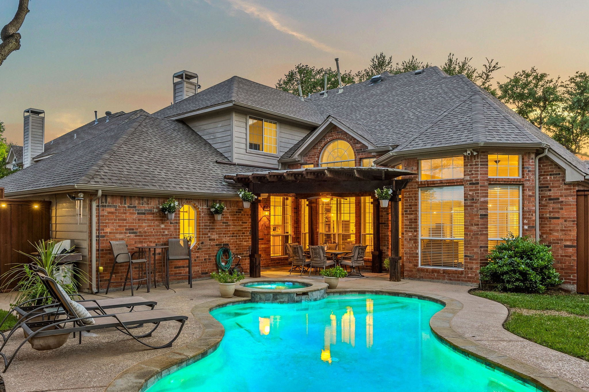 6740 Patrick Lane