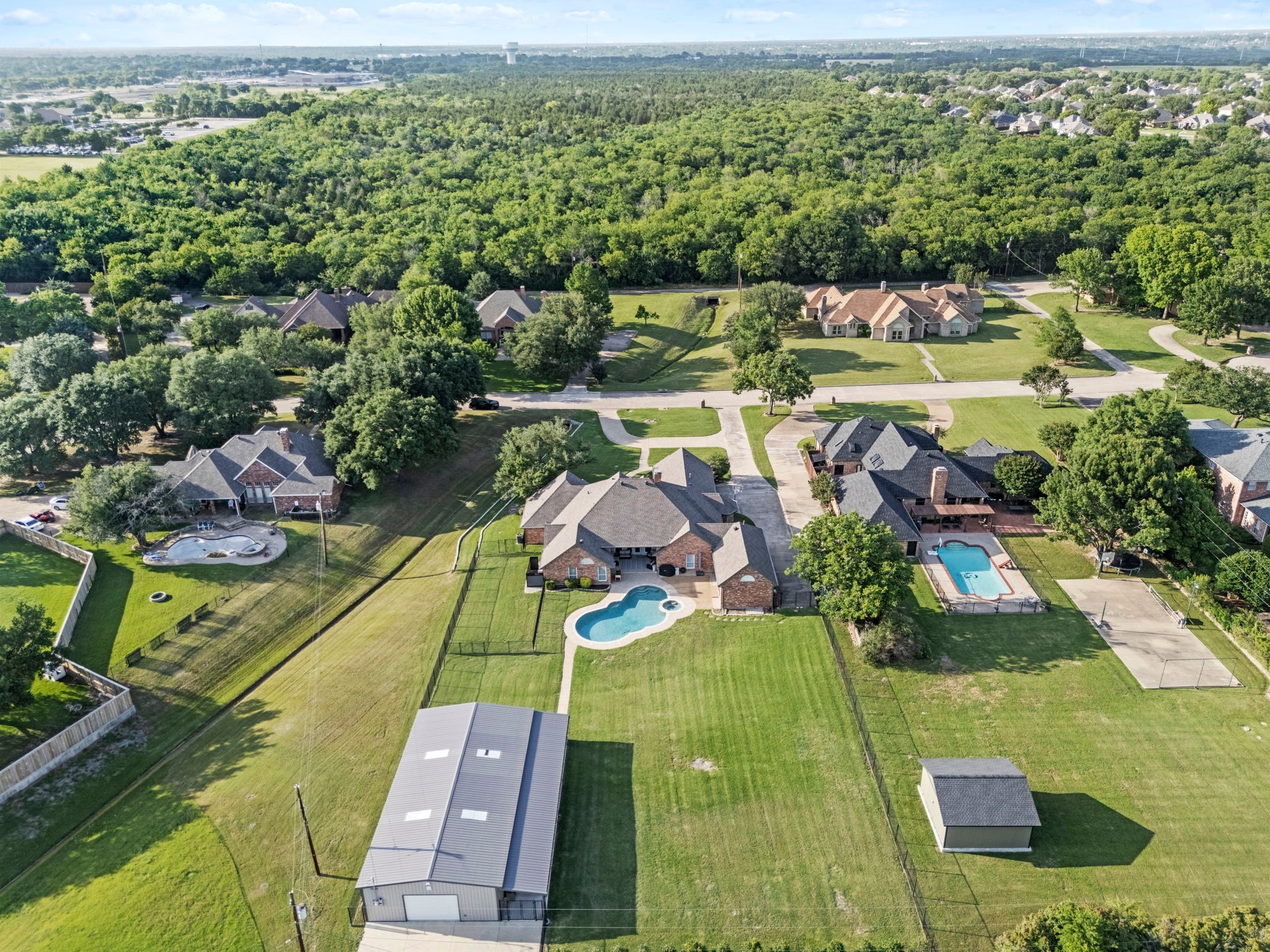 220 Sunray Lane