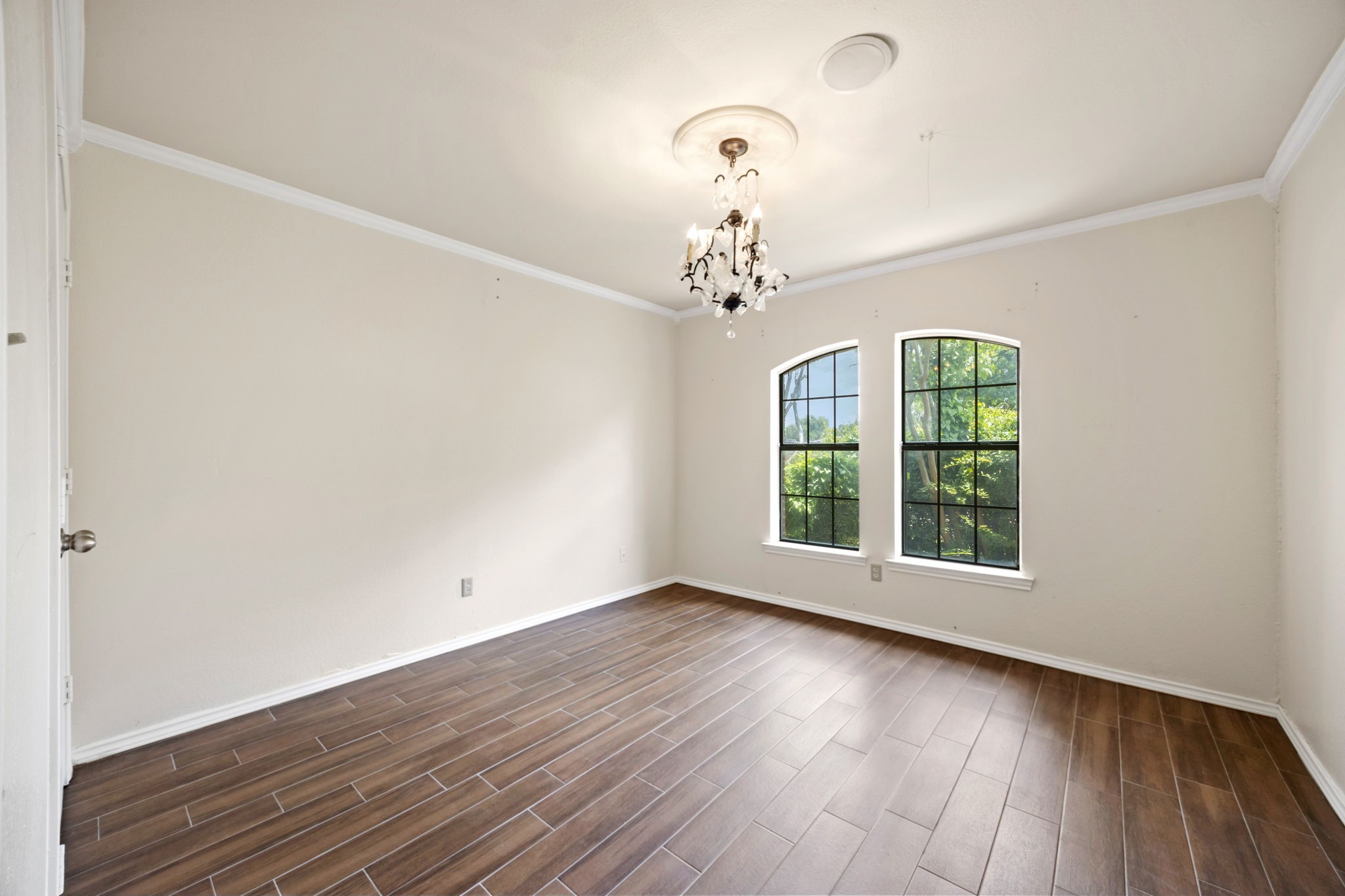 2307 Honeysuckle Drive