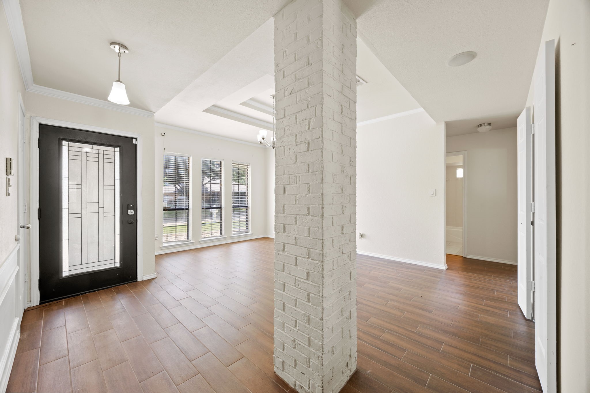 2307 Honeysuckle Drive