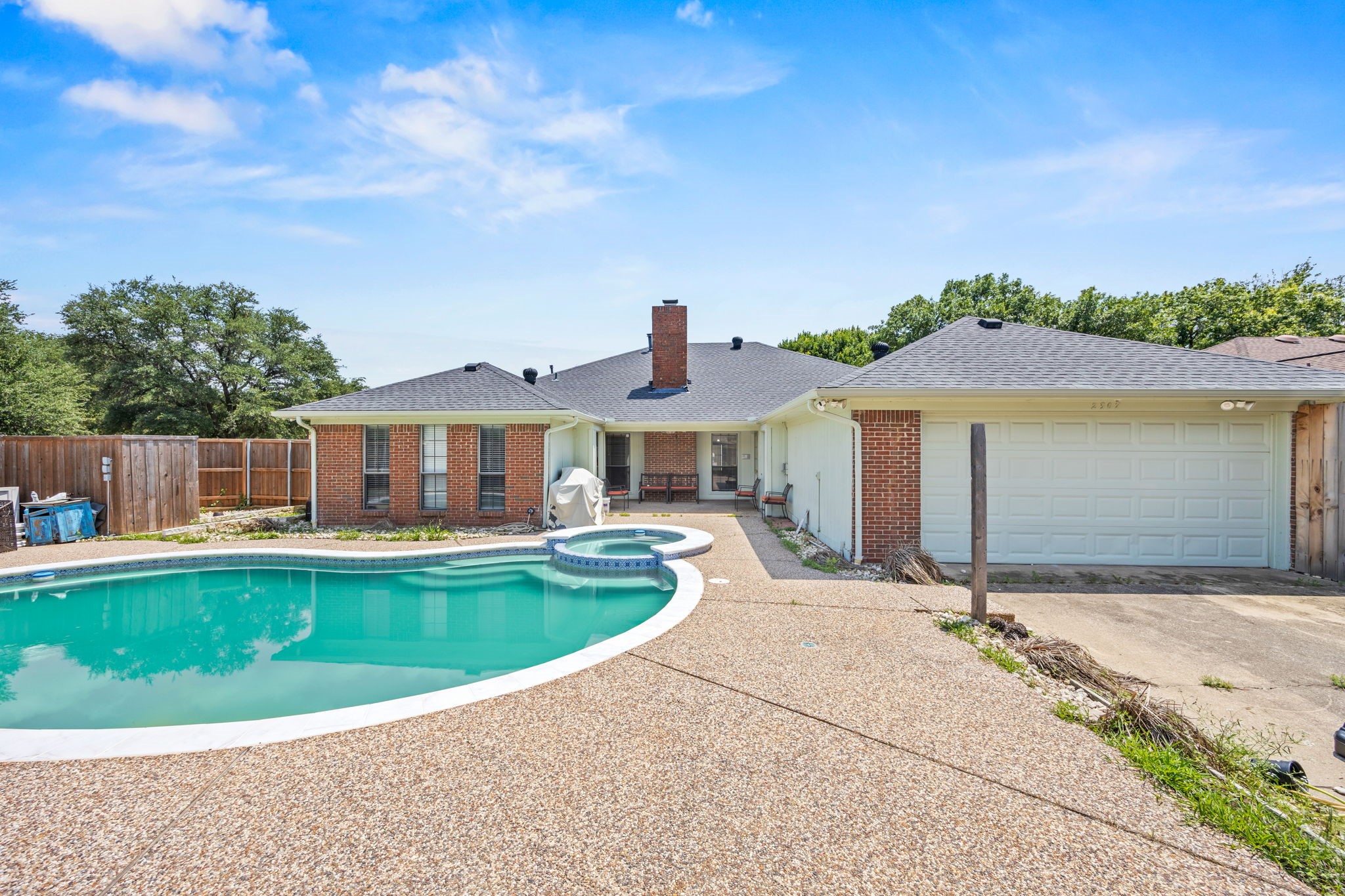 2307 Honeysuckle Drive