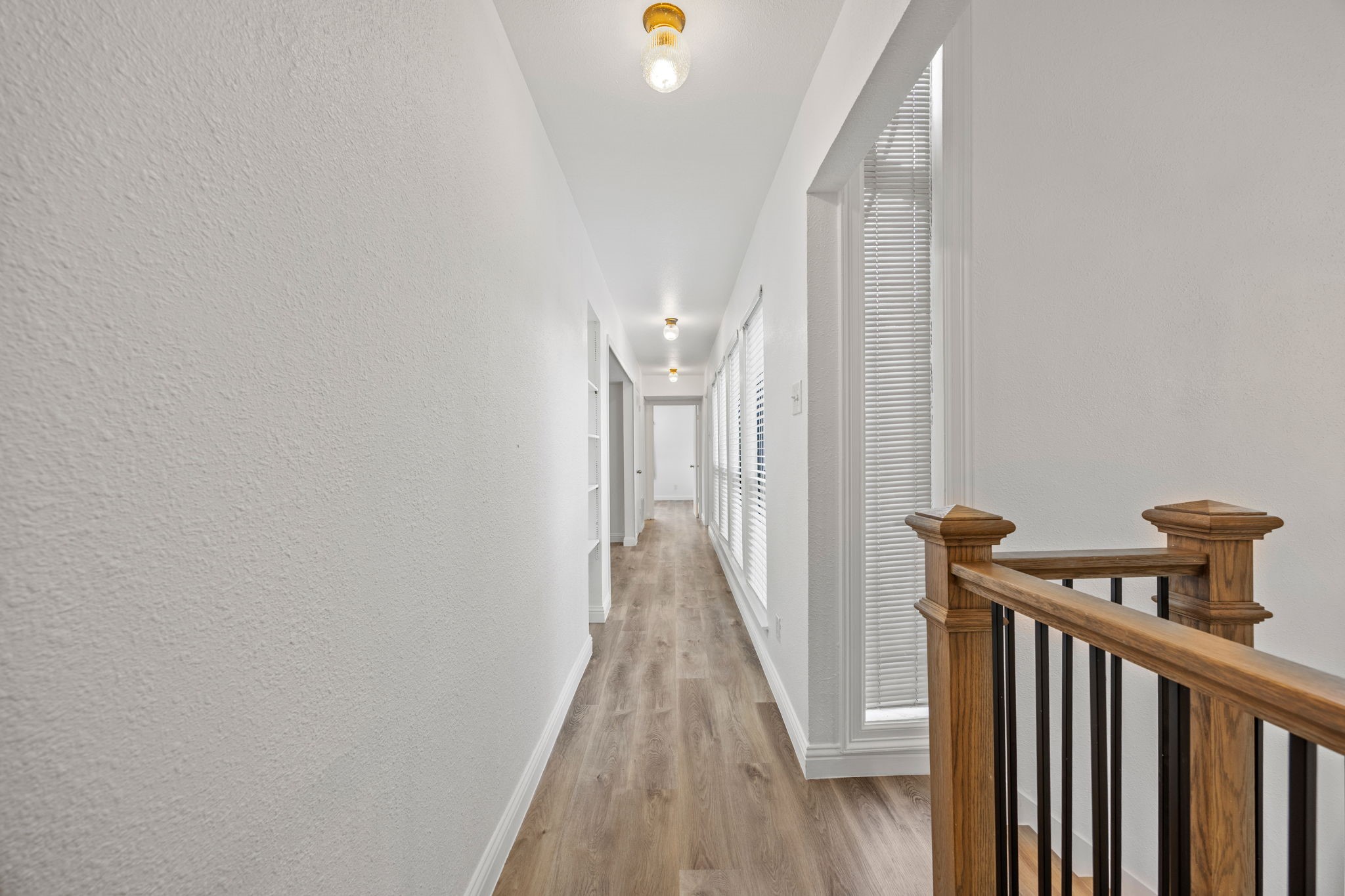 3101 Golden Oak