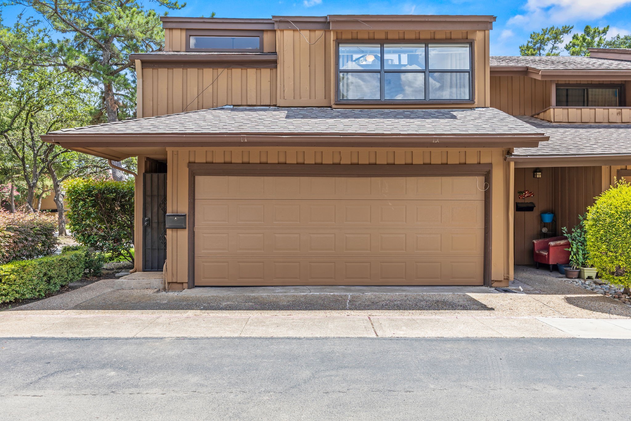 3101 Golden Oak