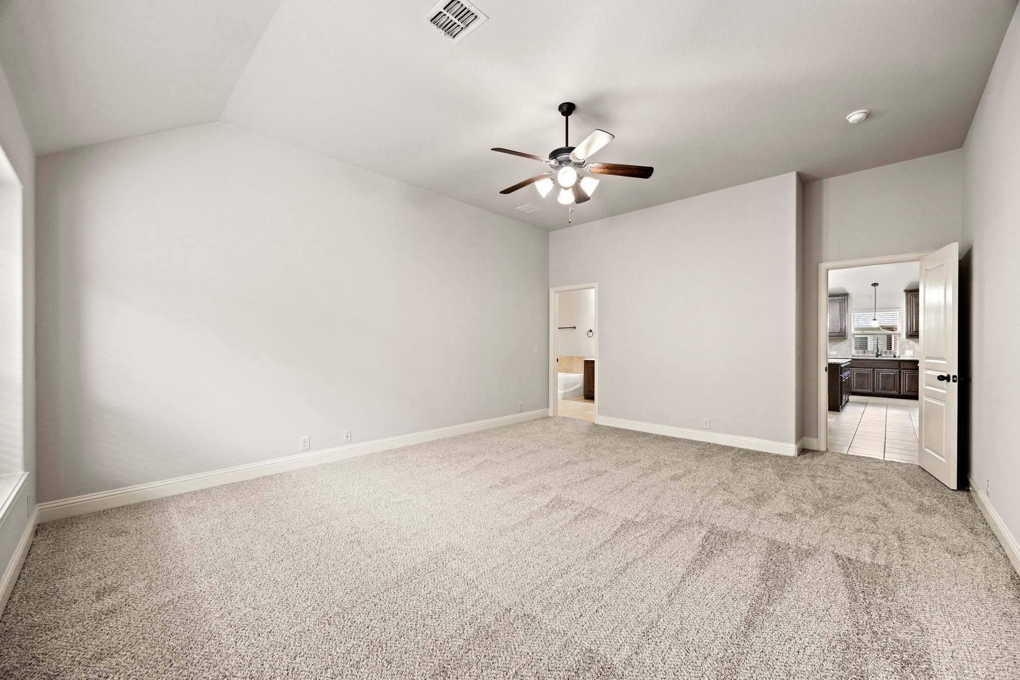 1020 Broken Wheel Trail