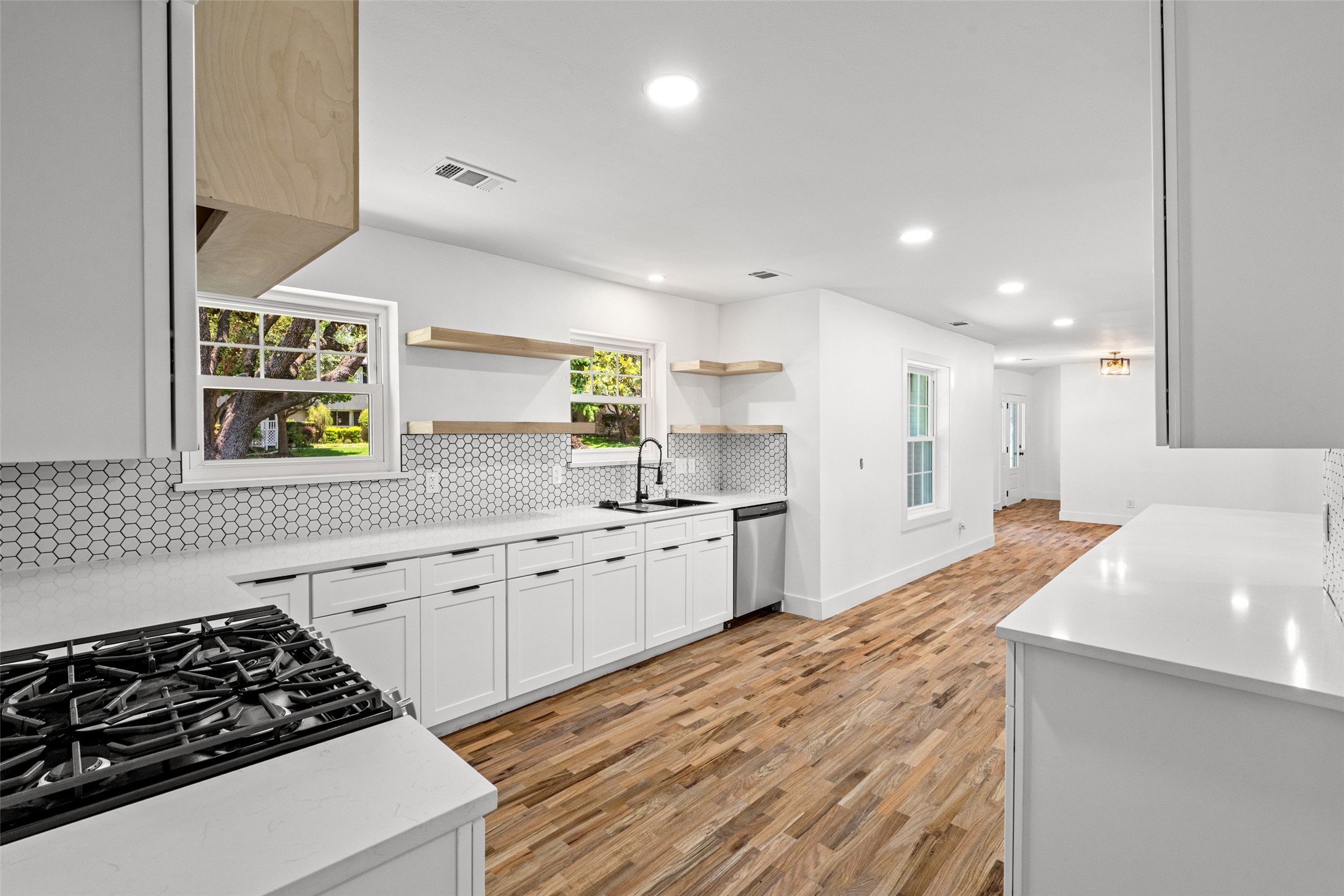 3542 Chellen Drive
