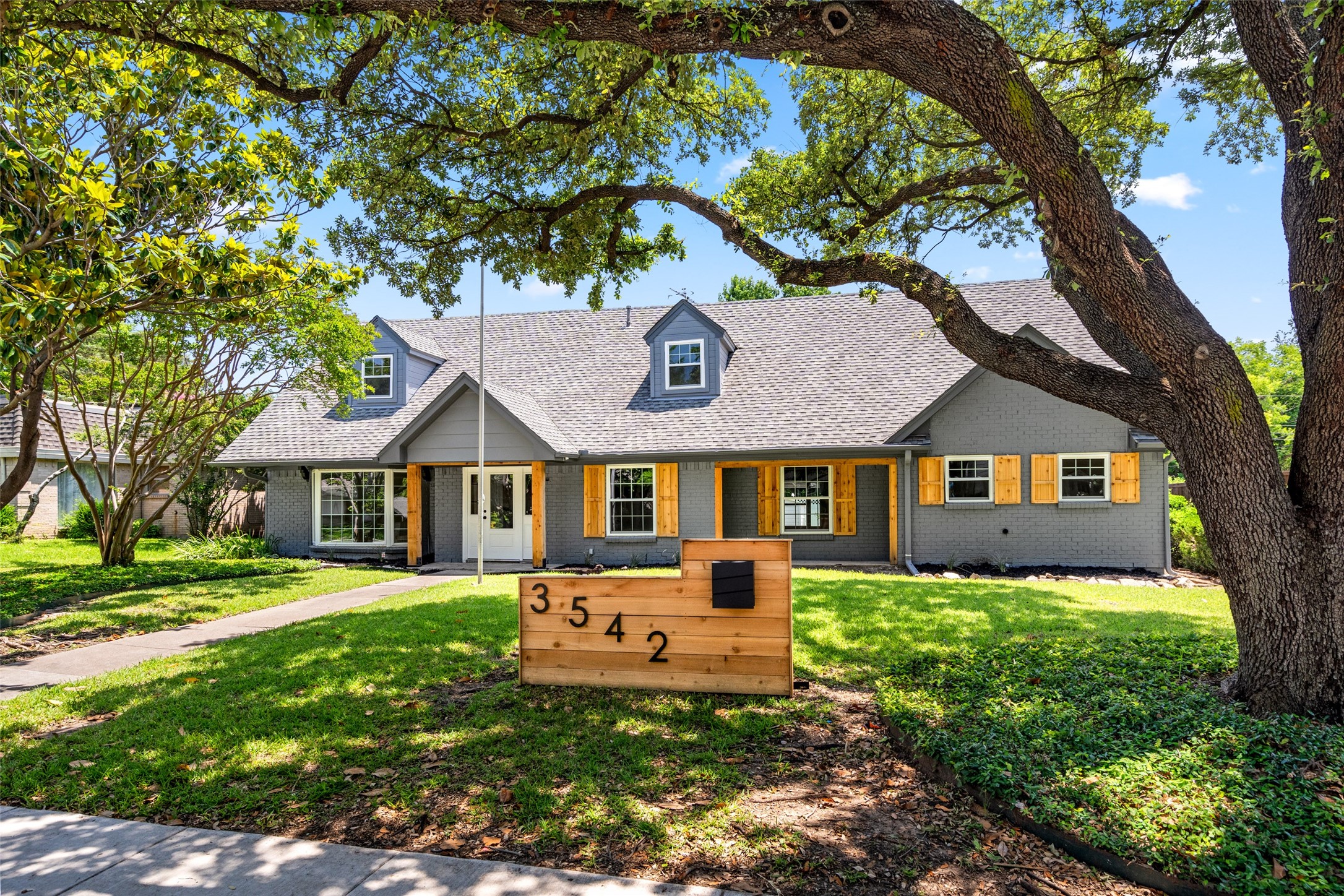 3542 Chellen Drive