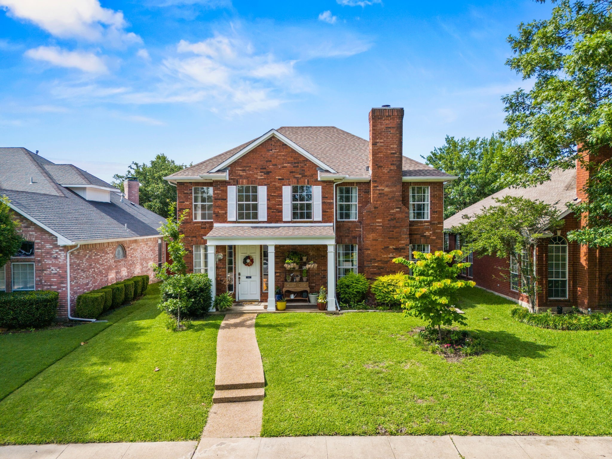 8722 Bayshore Lane