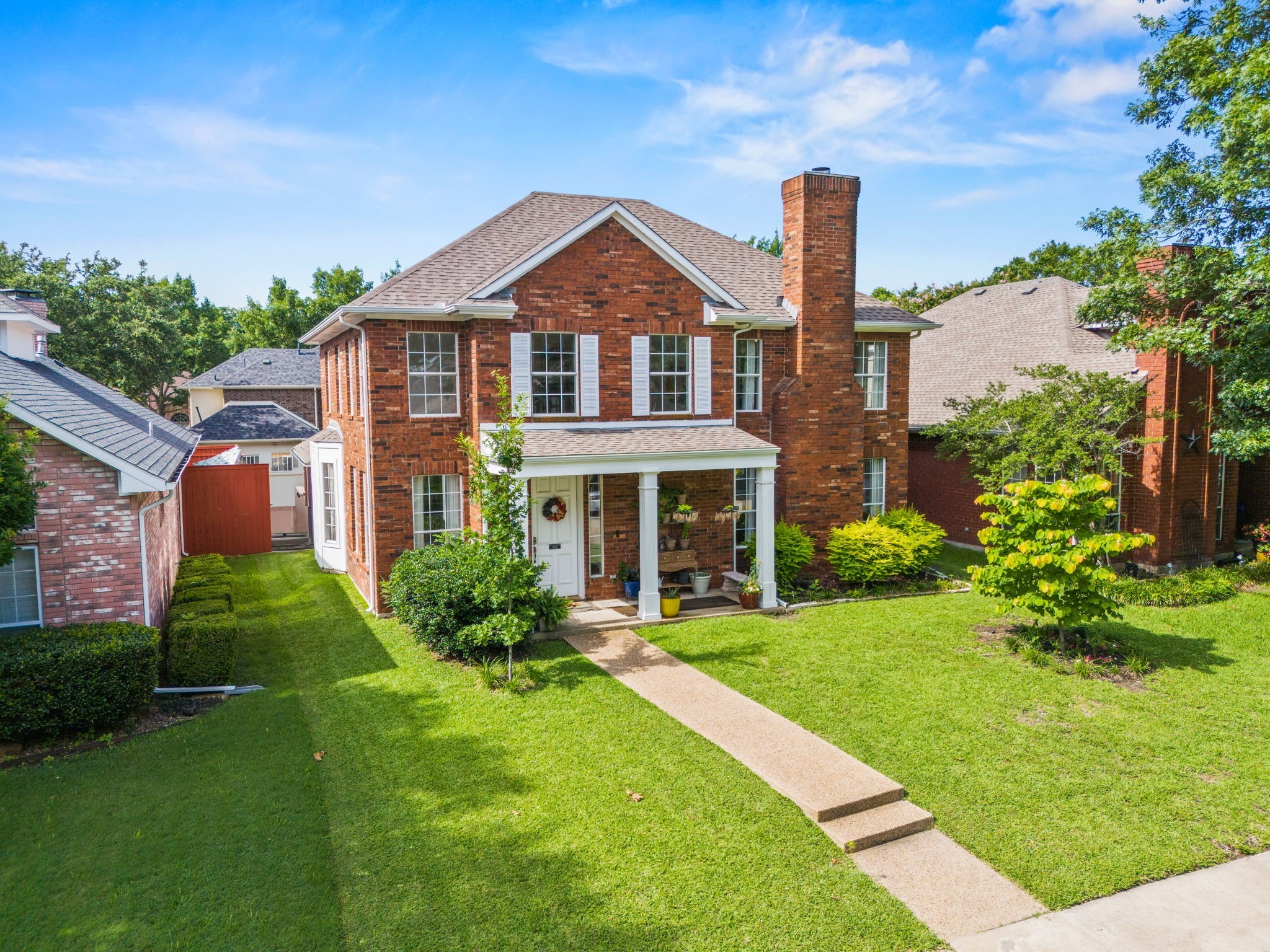 8722 Bayshore Lane
