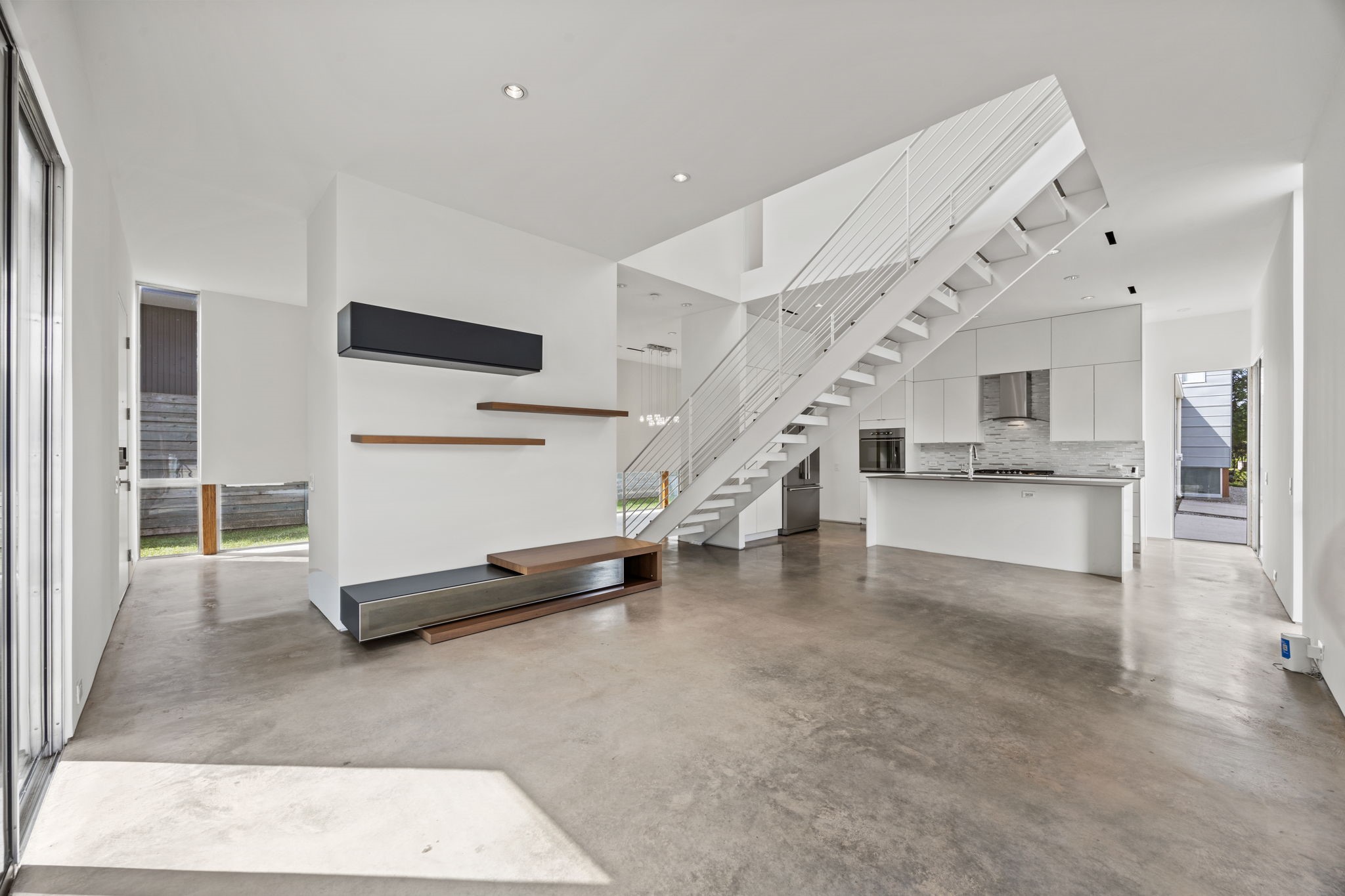 2223 Annex Avenue