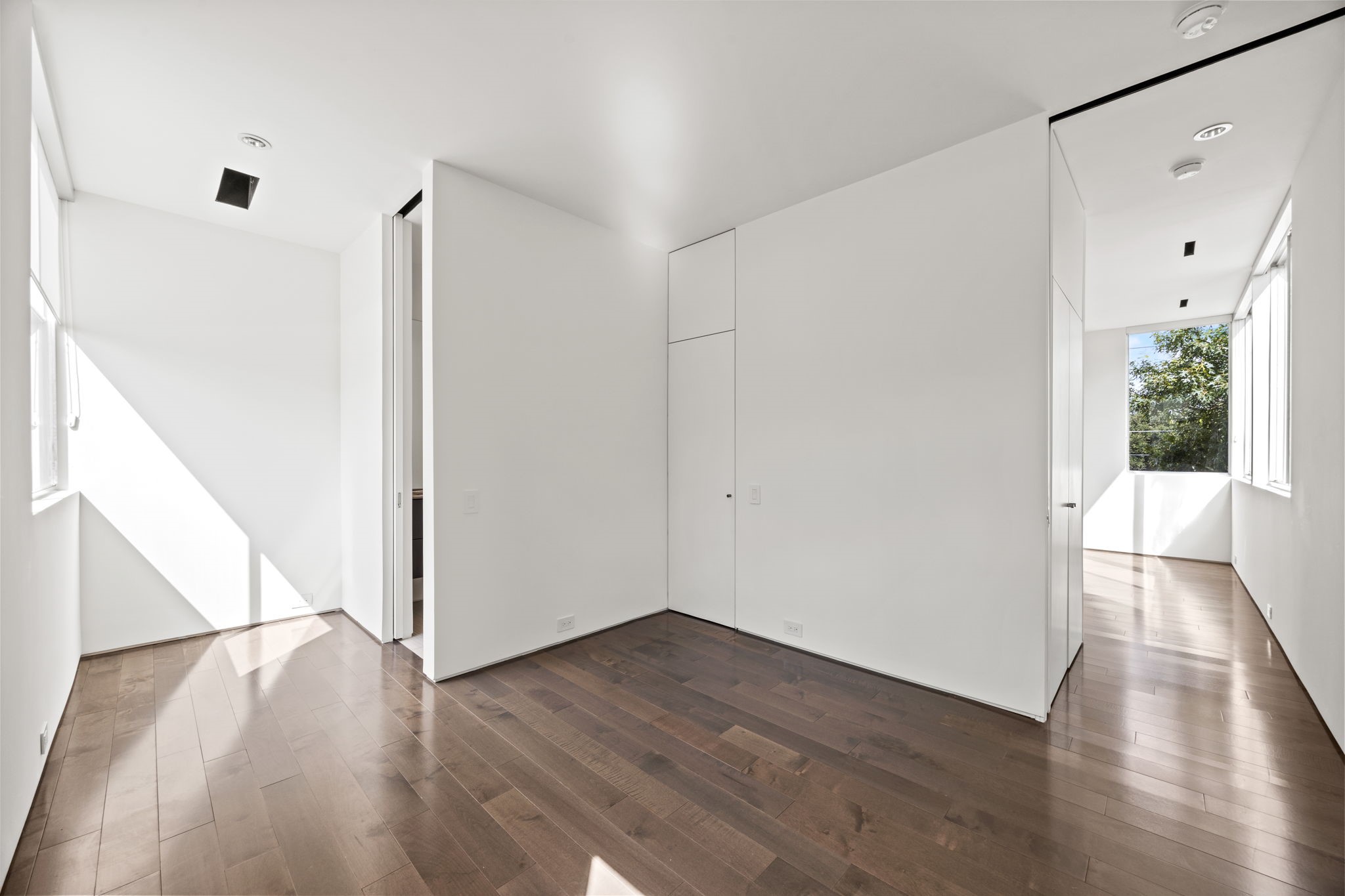 2223 Annex Avenue
