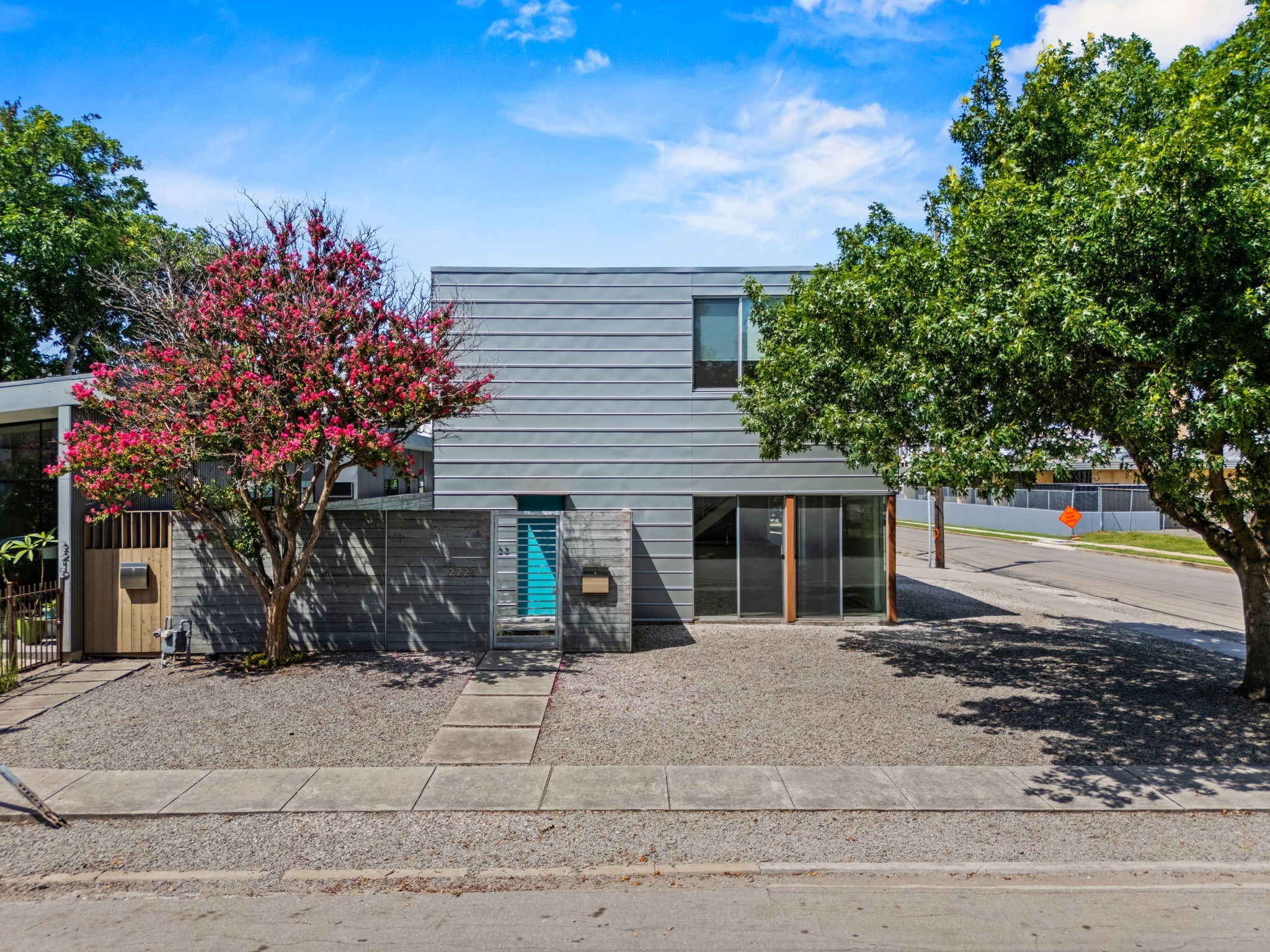 2223 Annex Avenue