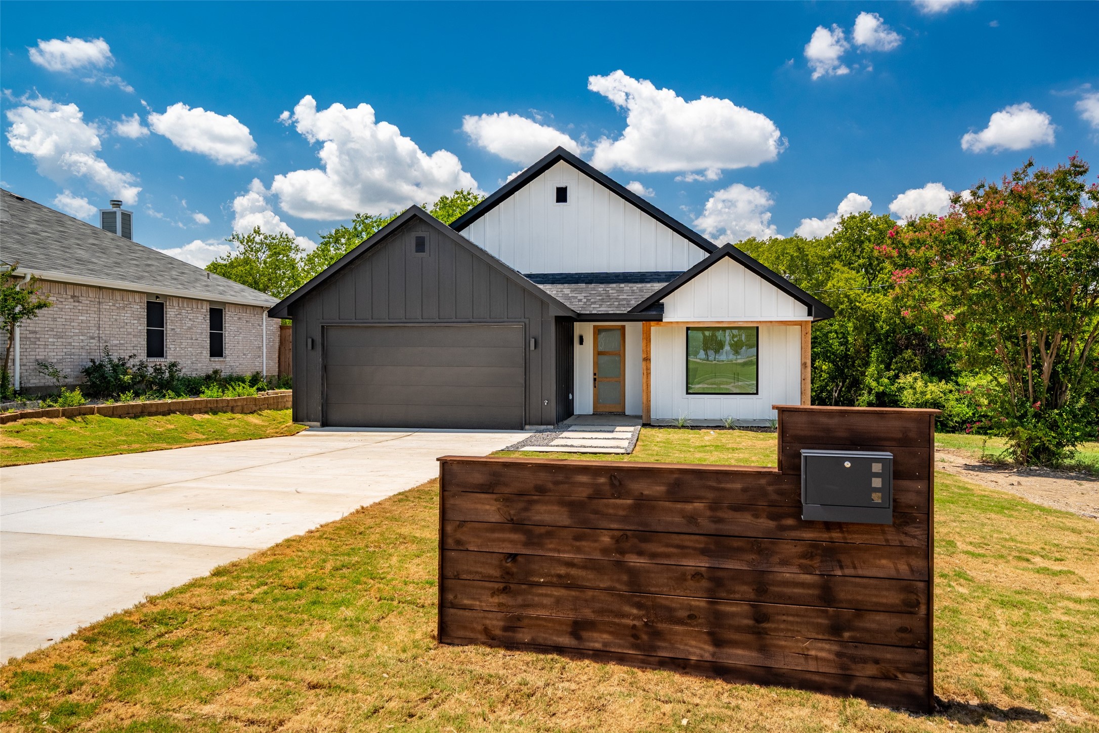 1017 Cedarcrest Drive