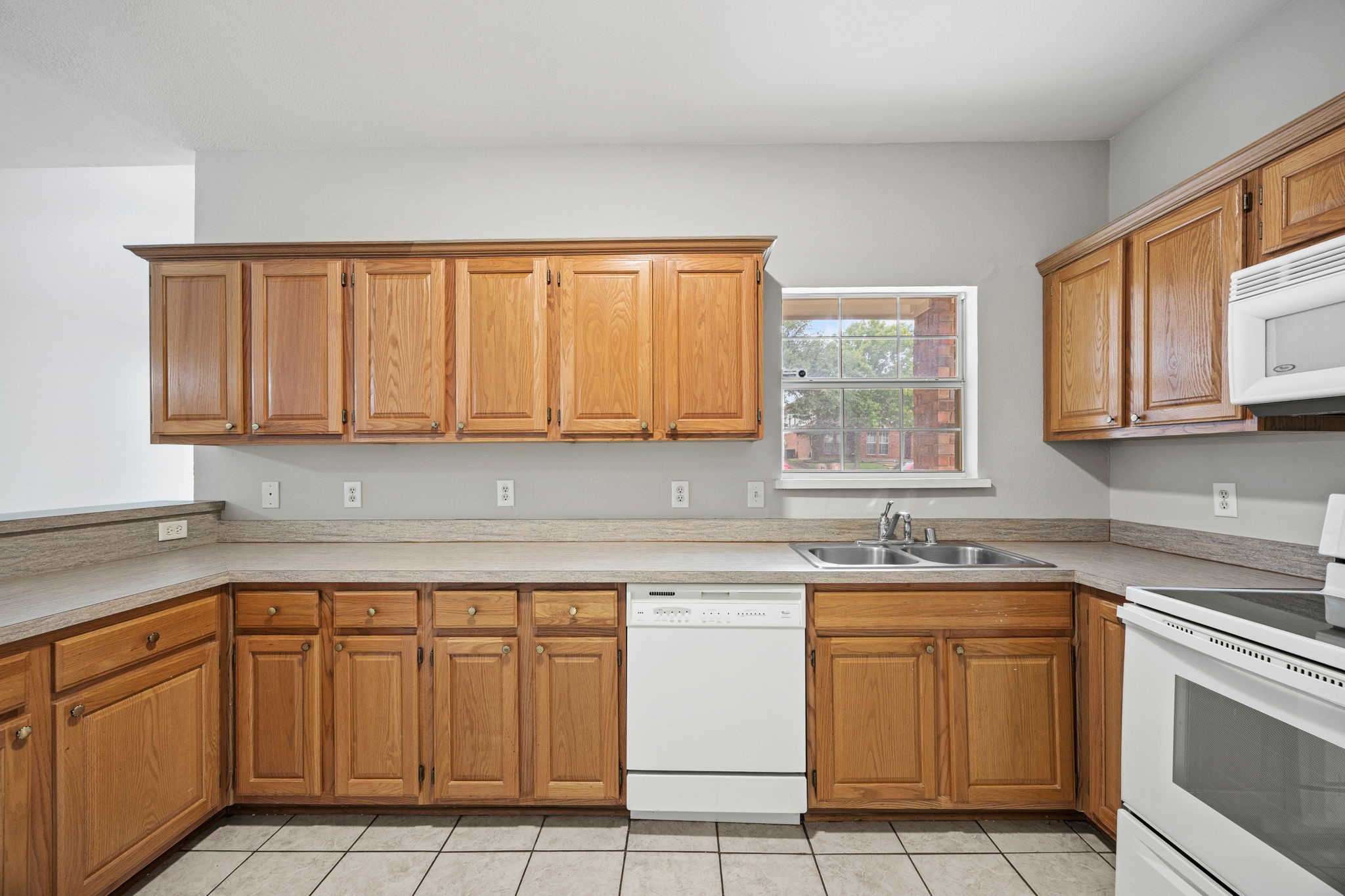 553 Valley View Drive