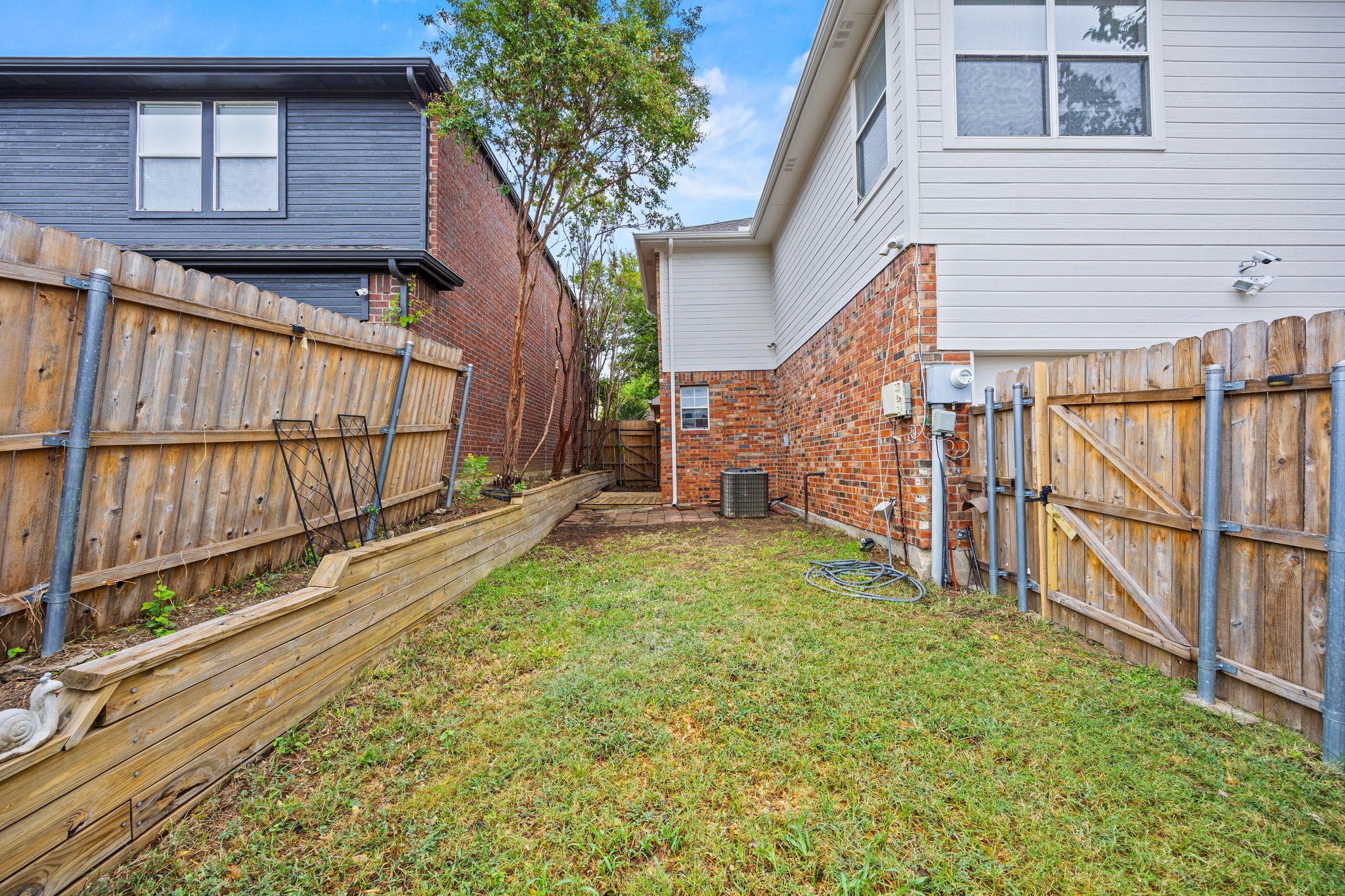 553 Valley View Drive