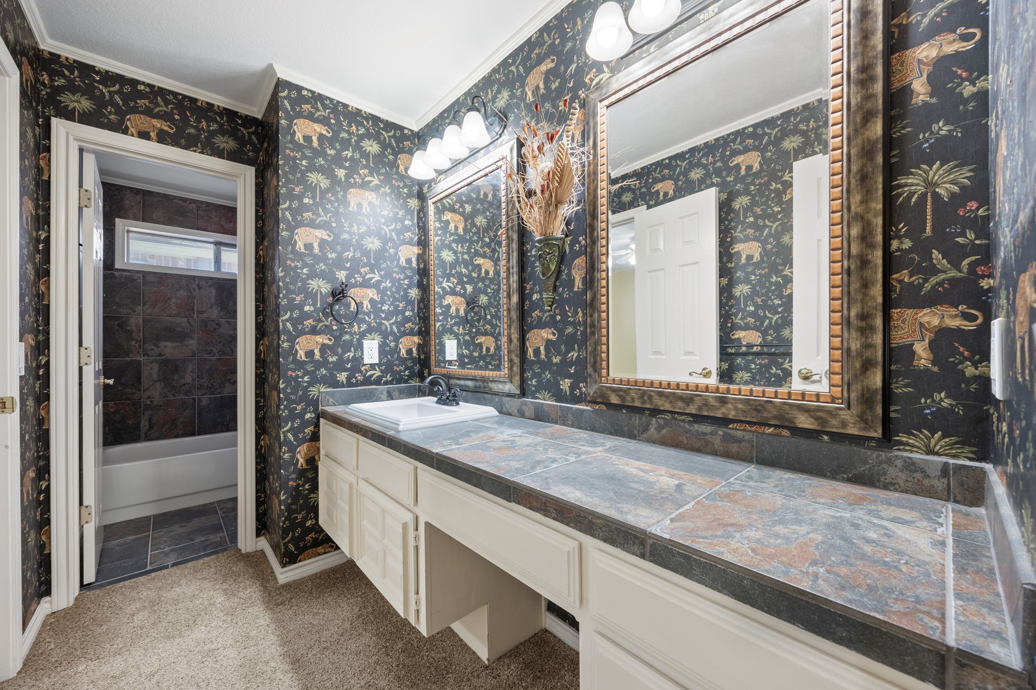 801 Spring Canyon Drive