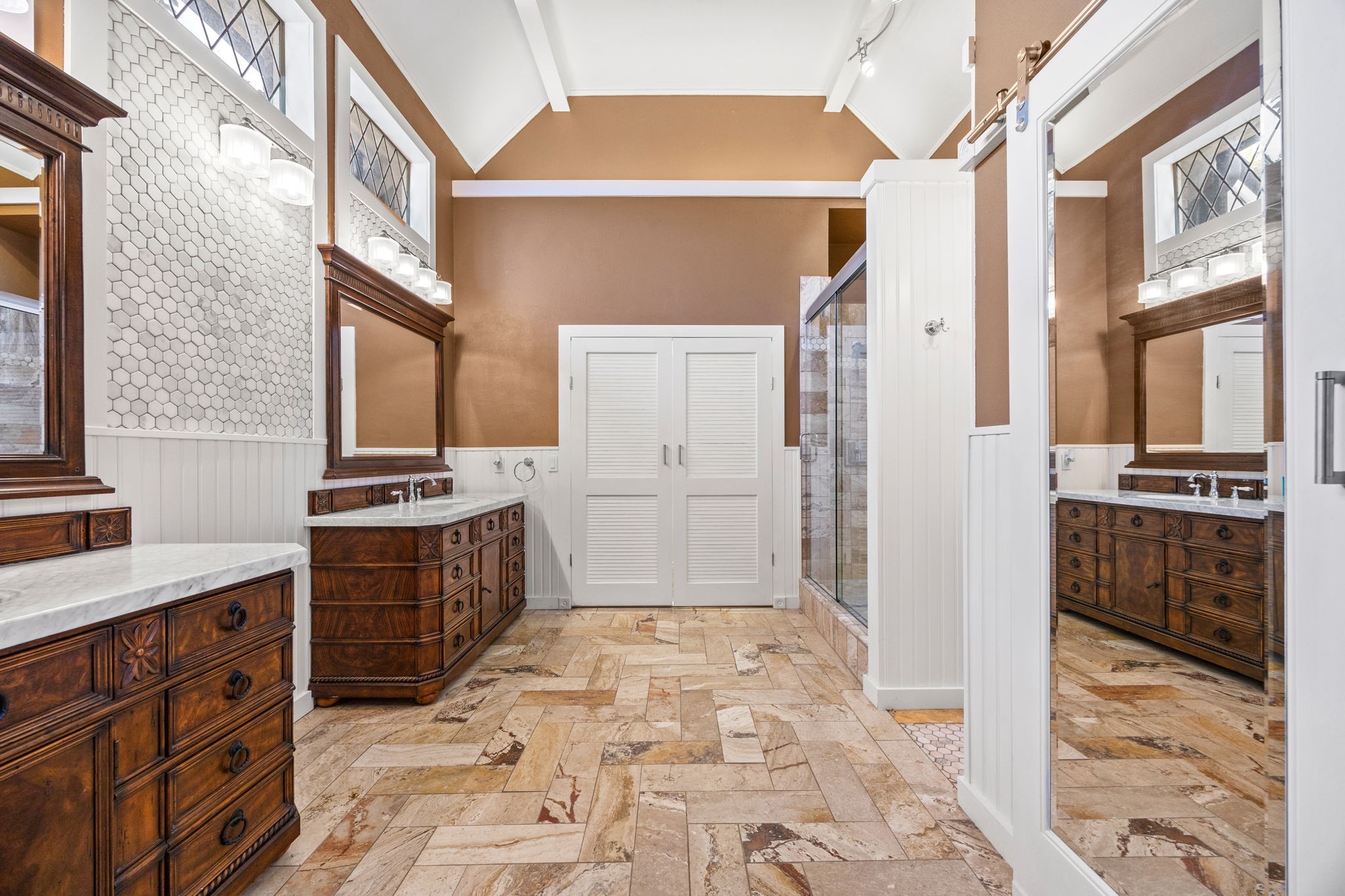 801 Spring Canyon Drive