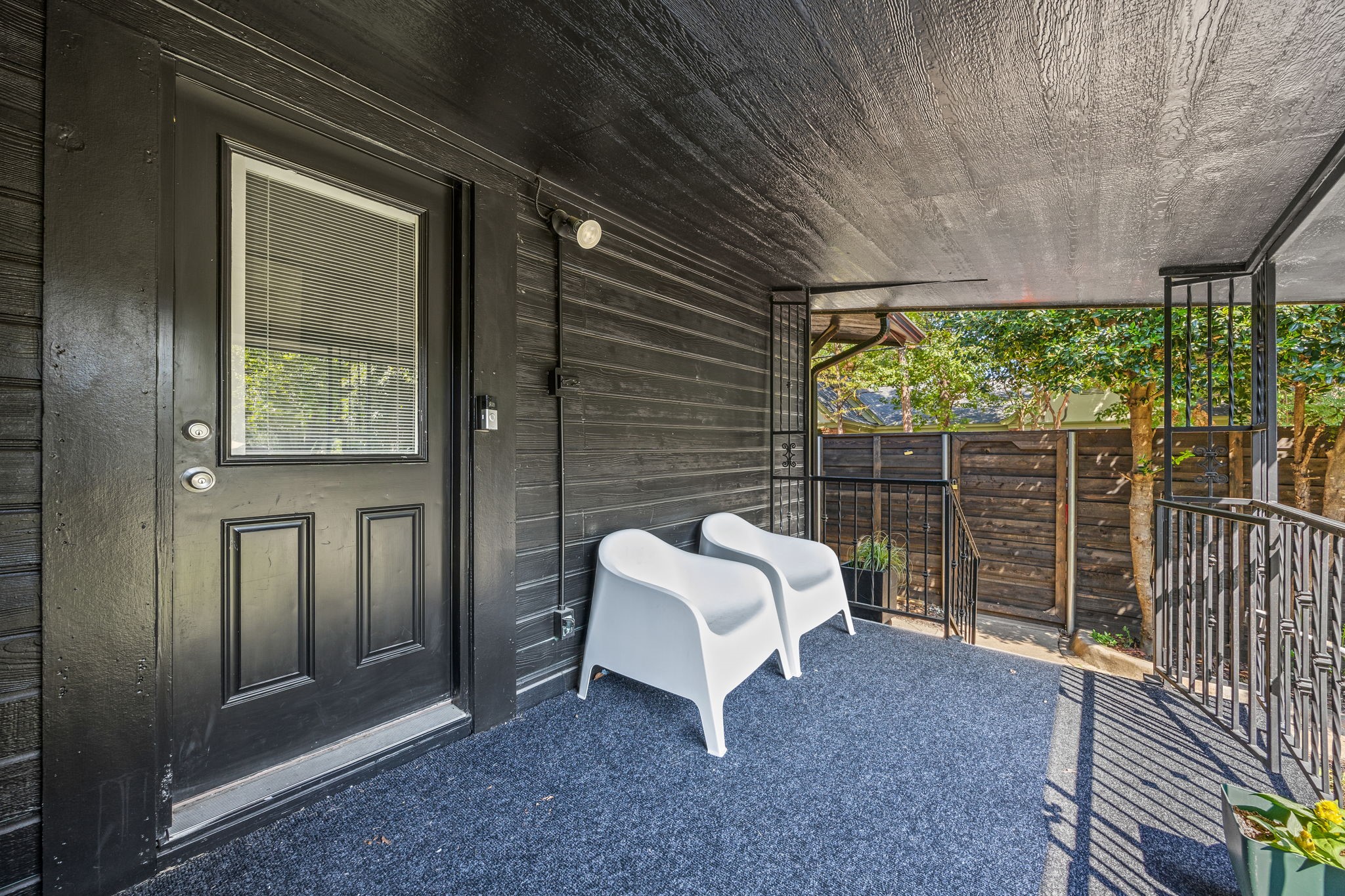 938 N Clinton Avenue