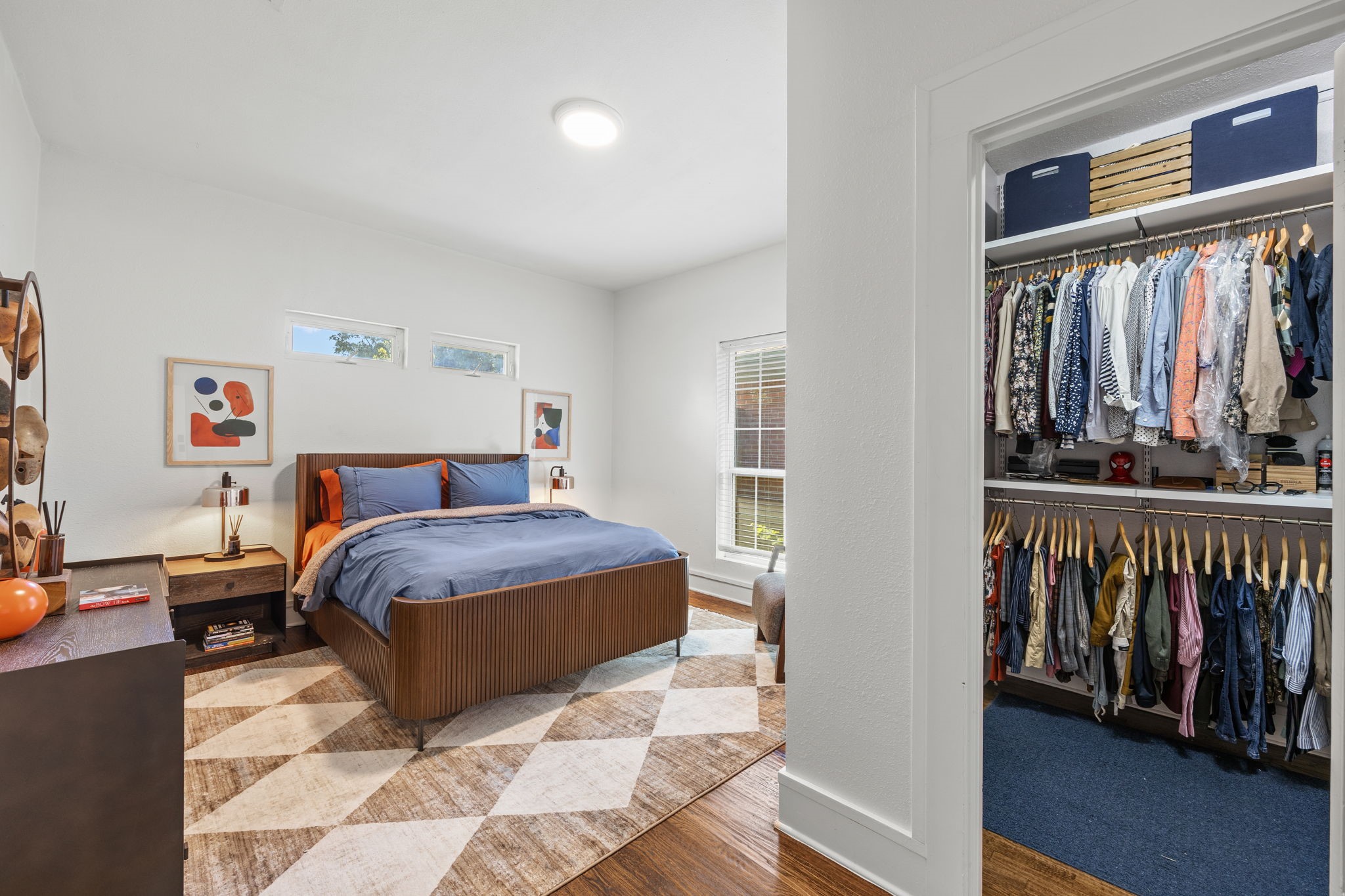 938 N Clinton Avenue