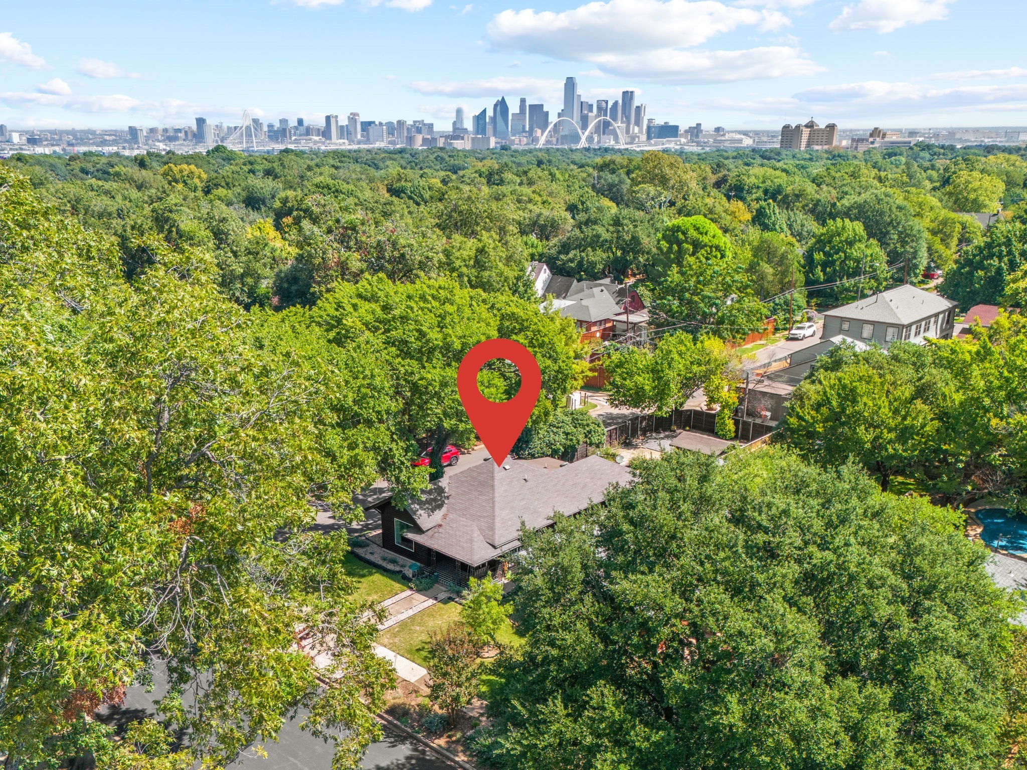 938 N Clinton Avenue