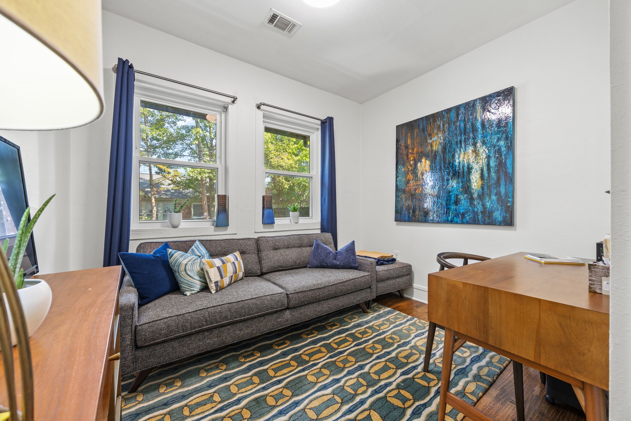 938 N Clinton Avenue