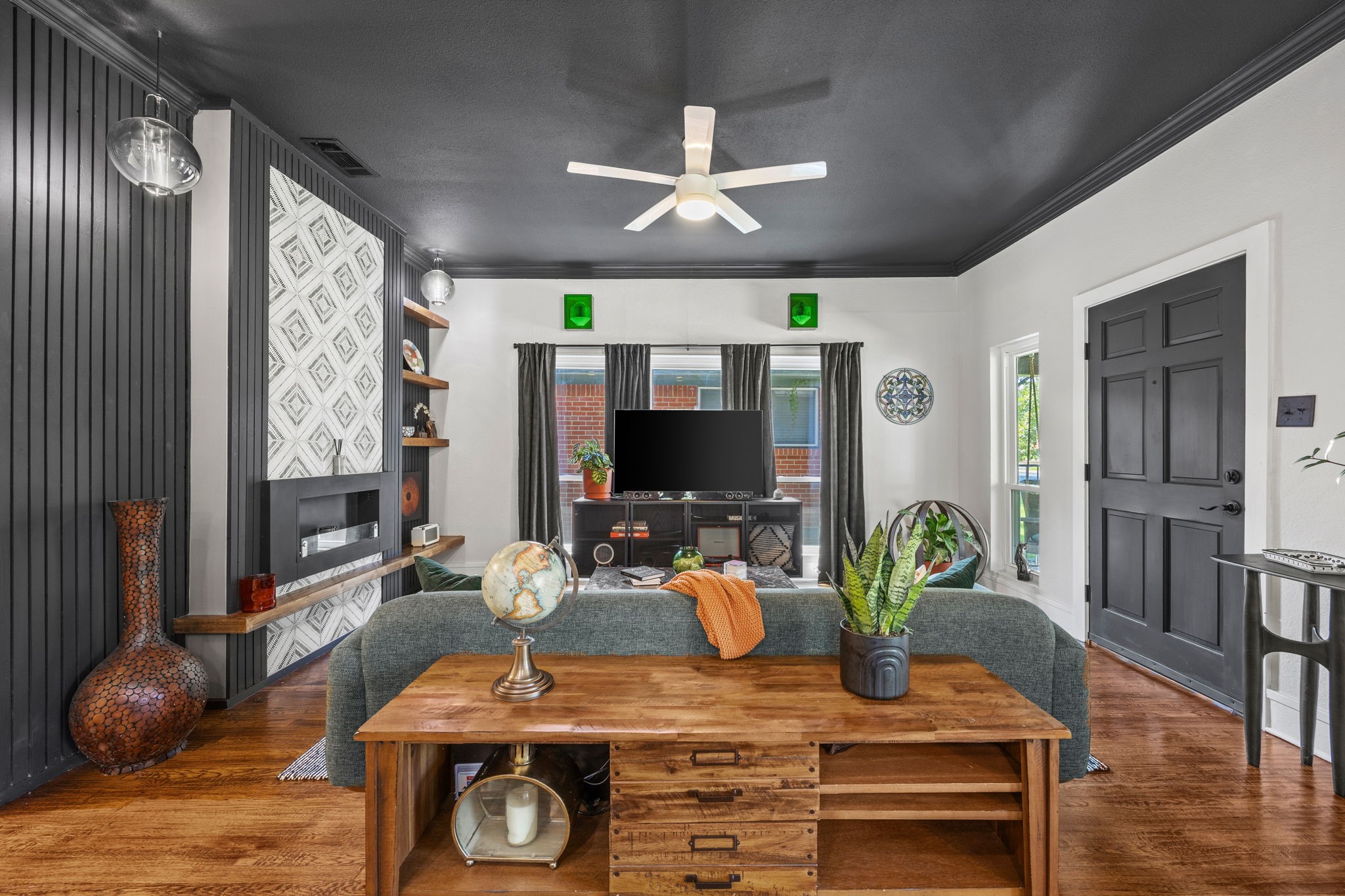 938 N Clinton Avenue