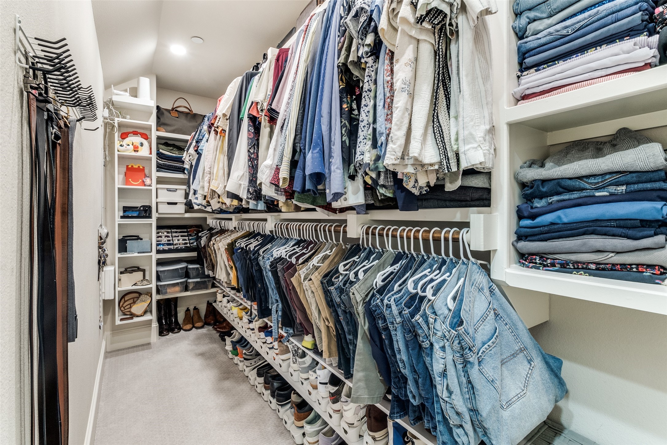 723 S Cesar Chavez Boulevard