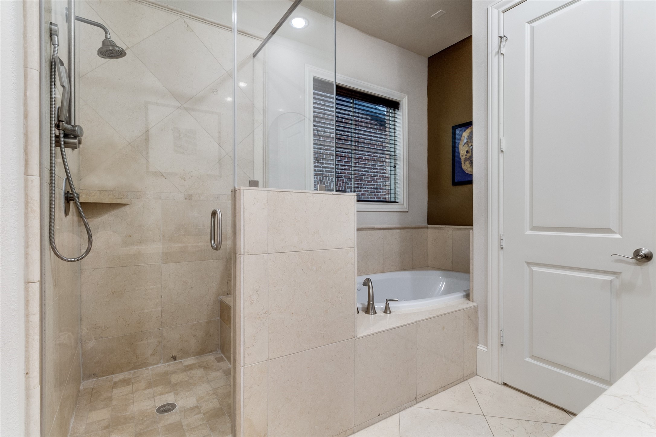 723 S Cesar Chavez Boulevard