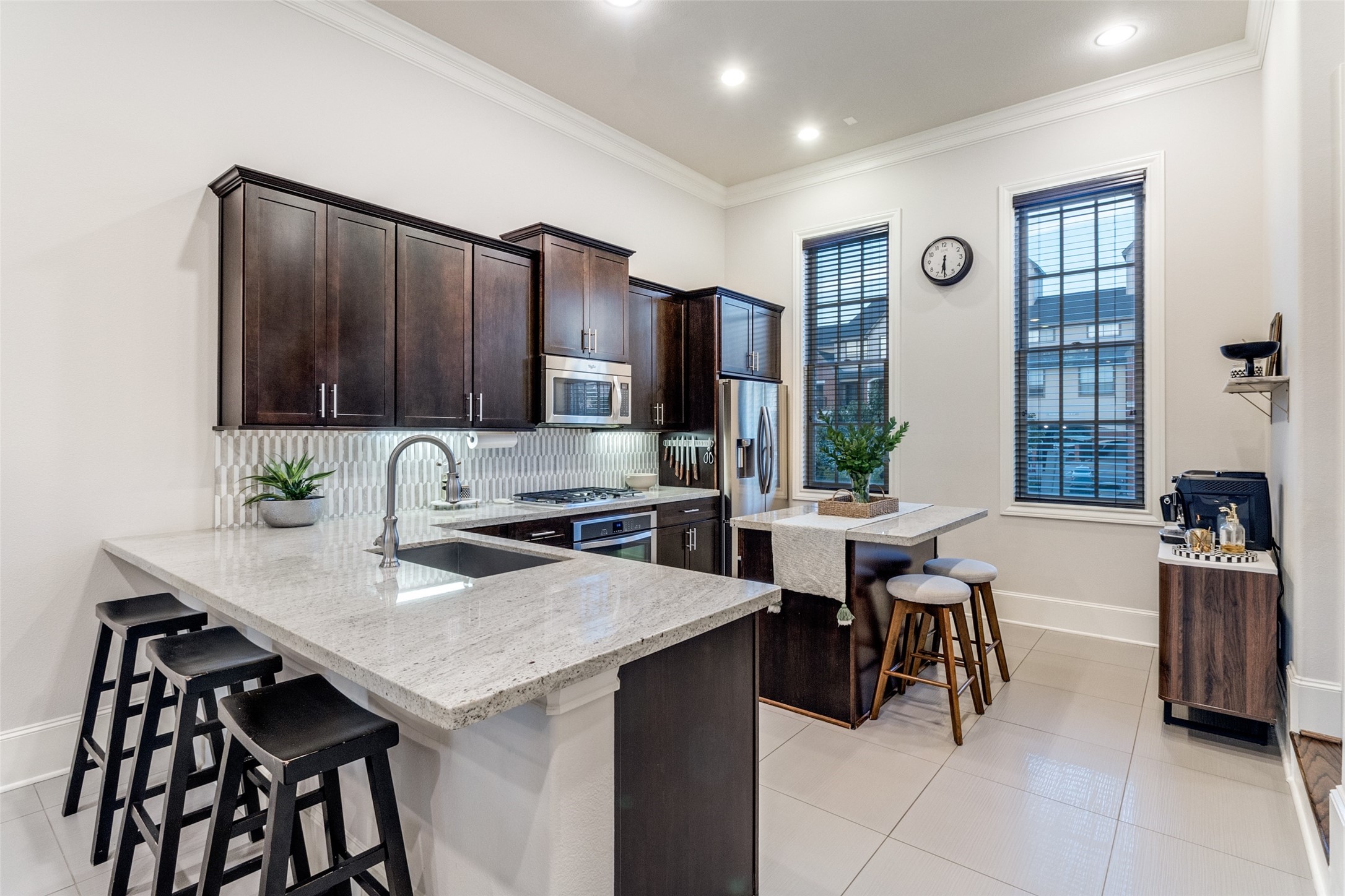 723 S Cesar Chavez Boulevard