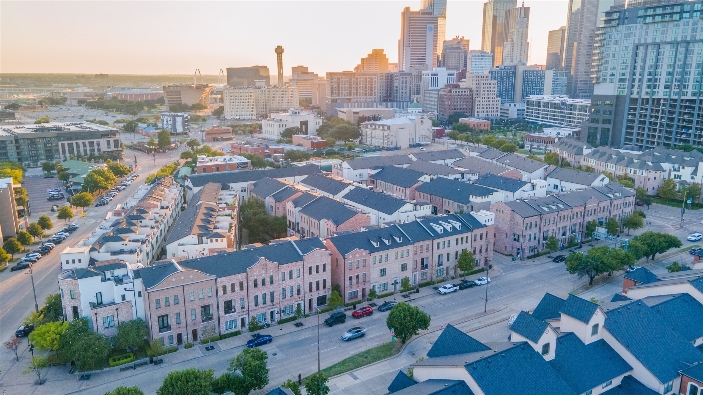 723 S Cesar Chavez Boulevard