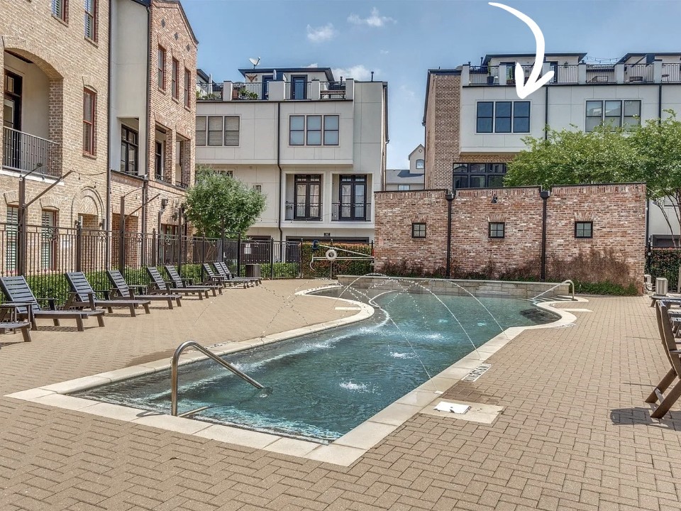 723 S Cesar Chavez Boulevard