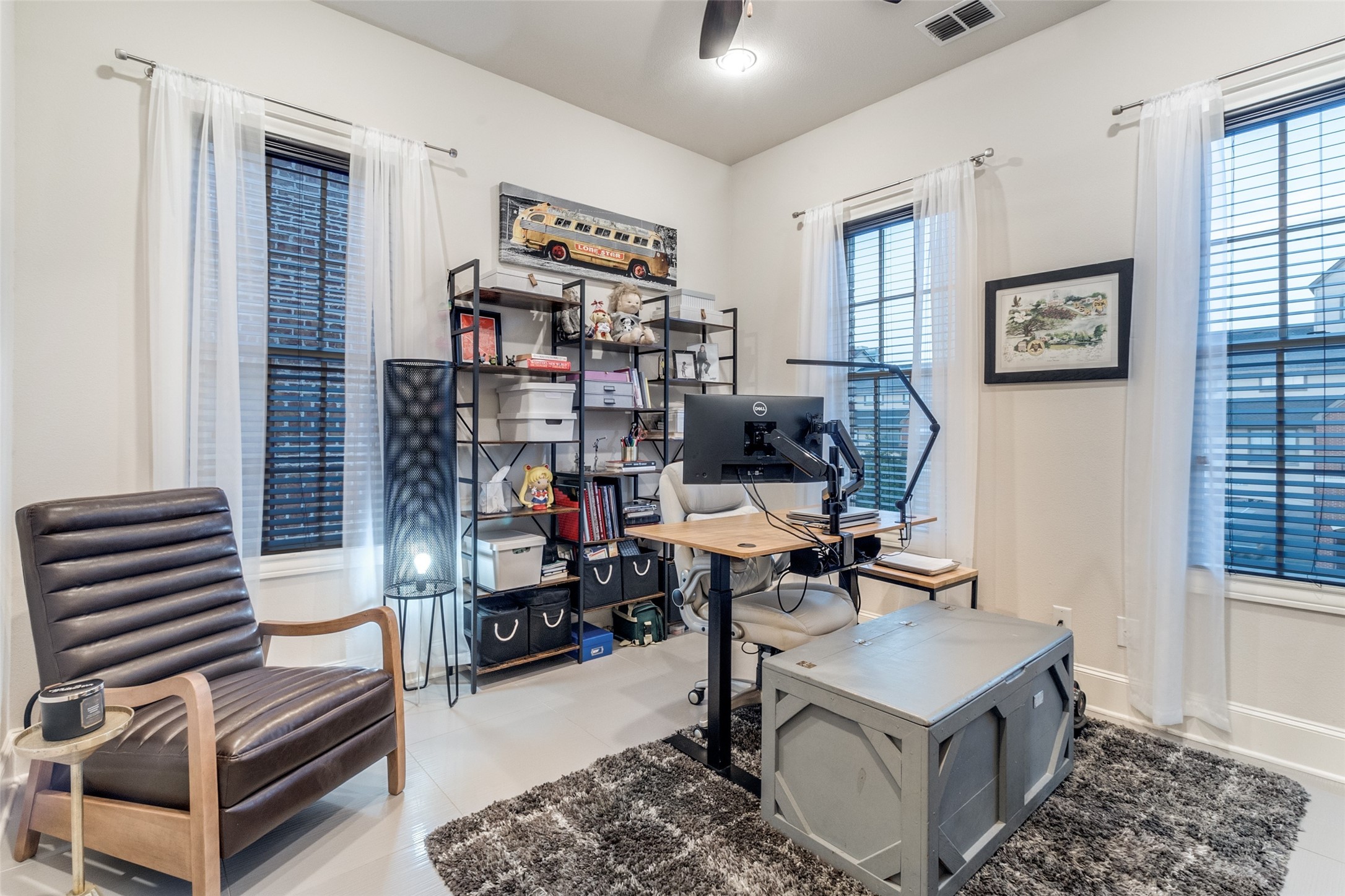 723 S Cesar Chavez Boulevard