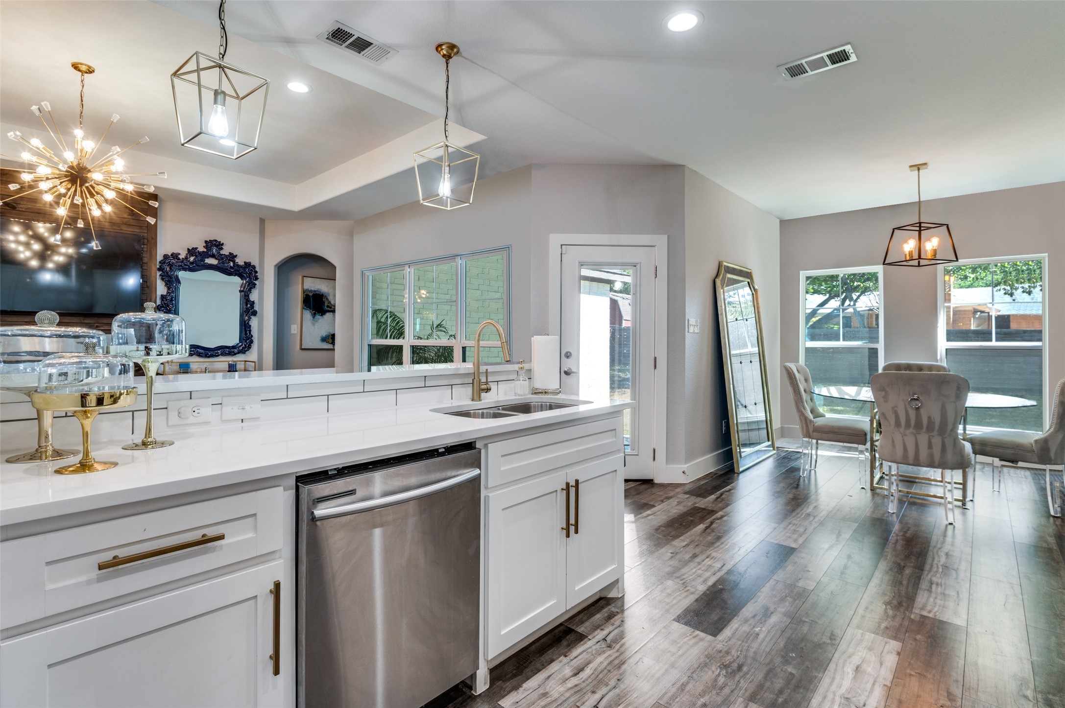 216 Melrose Lane