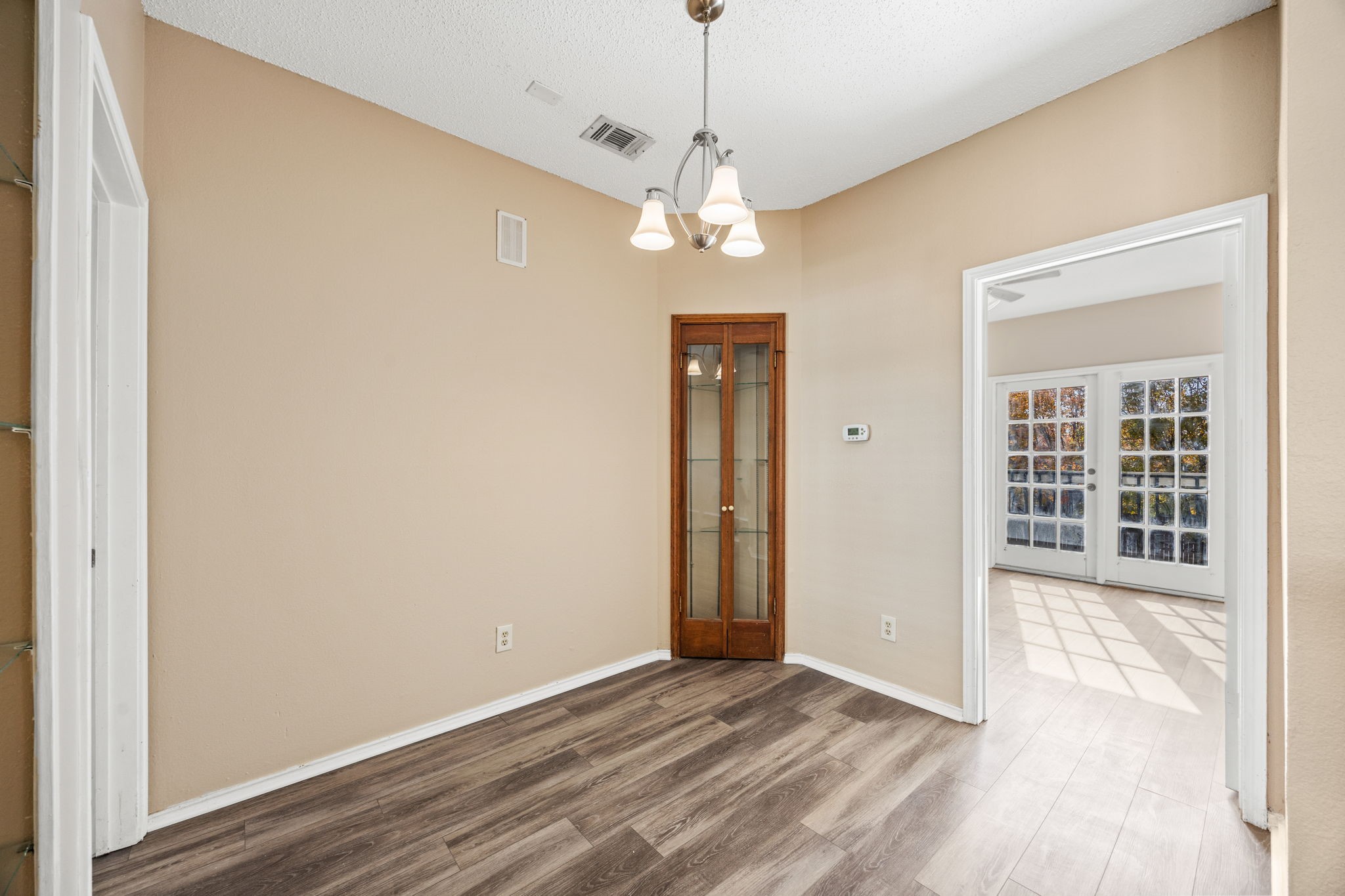 4800 W Lovers Lane 406