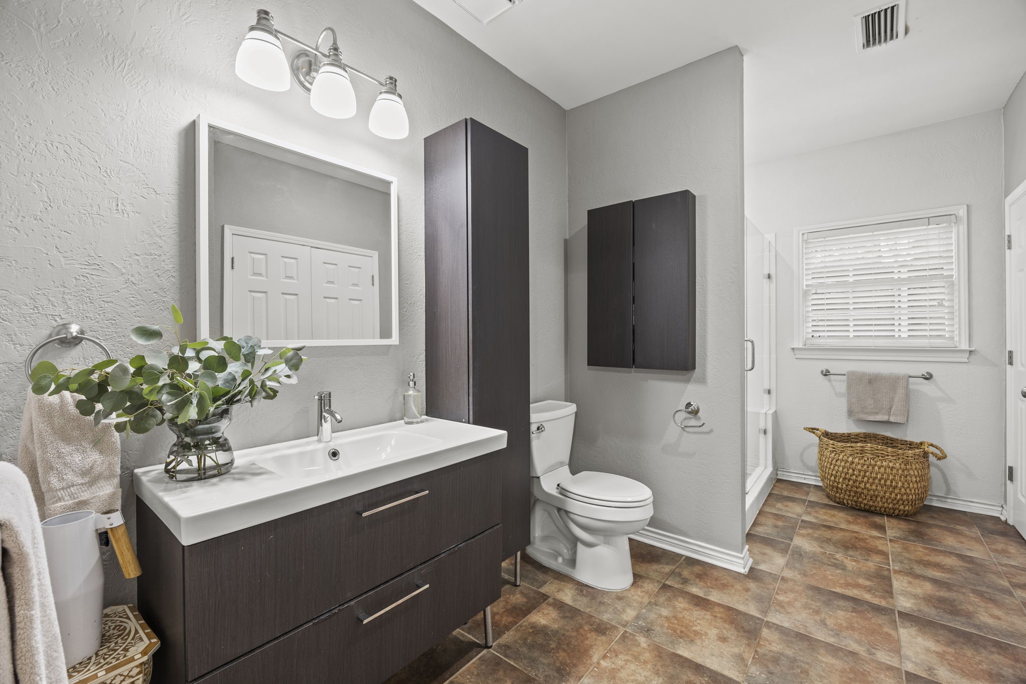 4143 Newton Avenue B