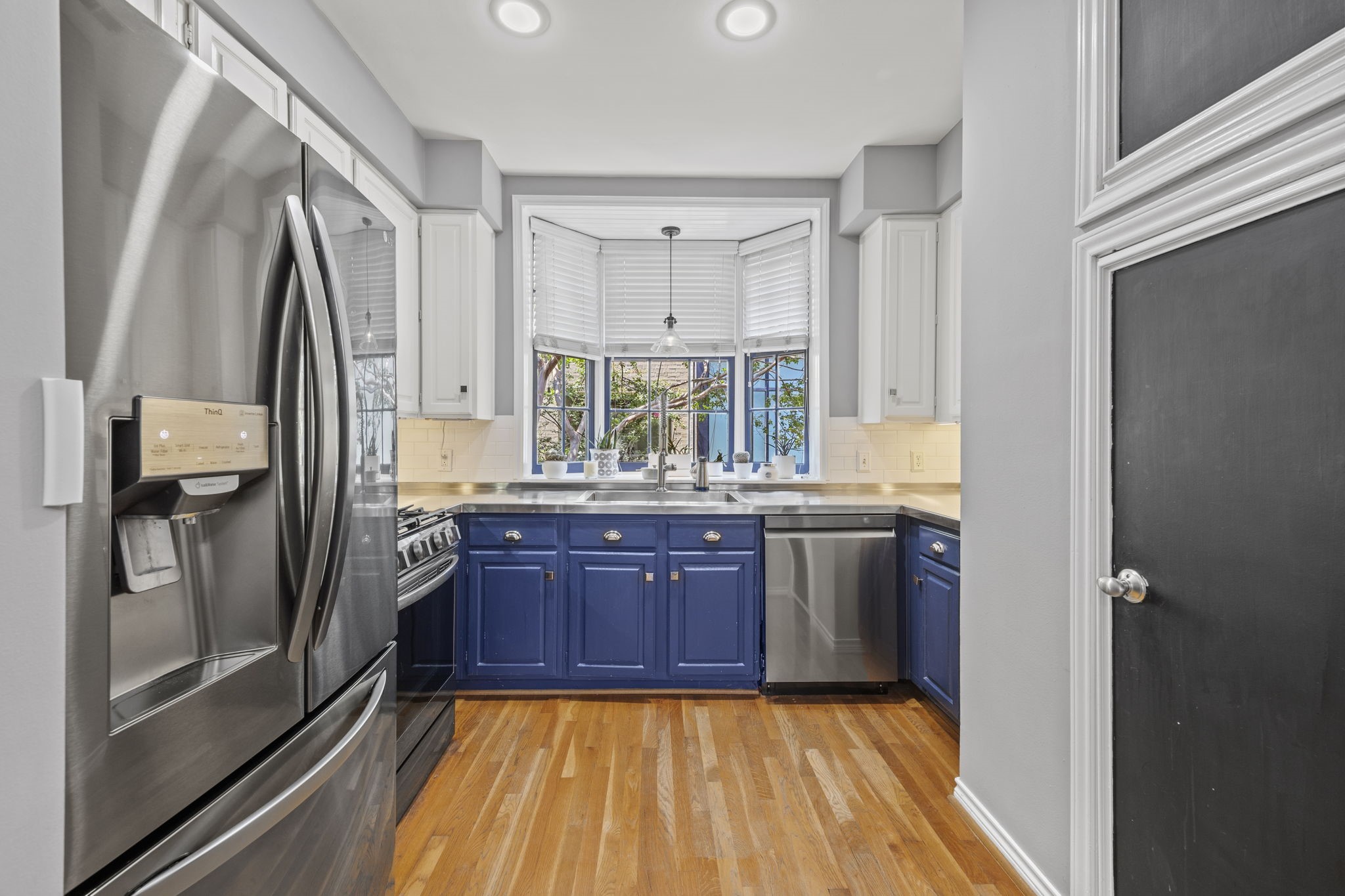 4143 Newton Avenue B