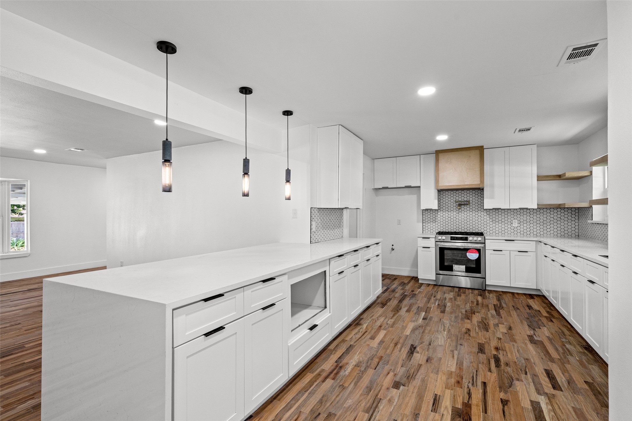 3542 Chellen Drive