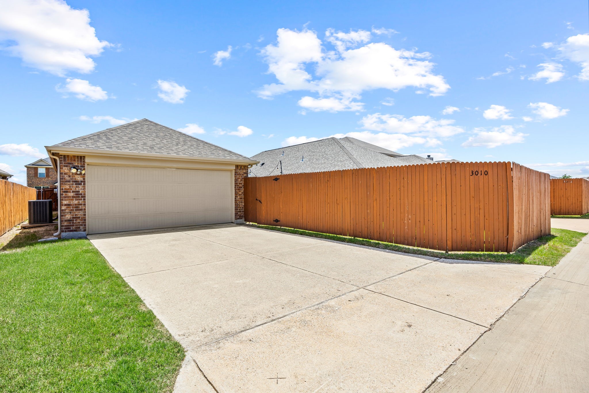 3010 Rosemount Lane