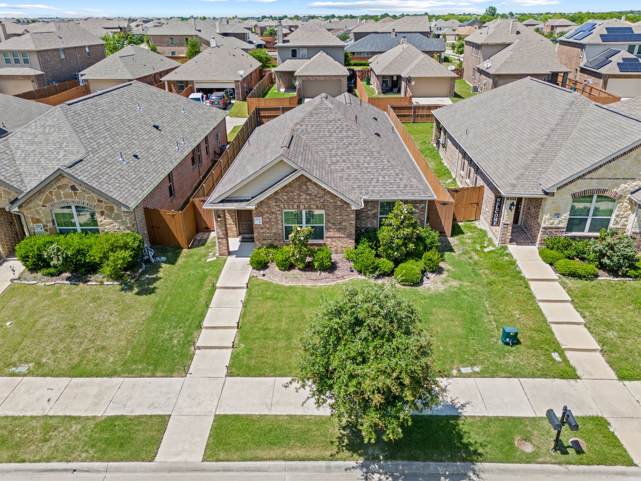 3010 Rosemount Lane