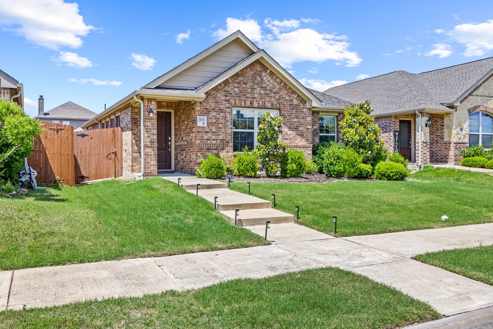 3010 Rosemount Lane