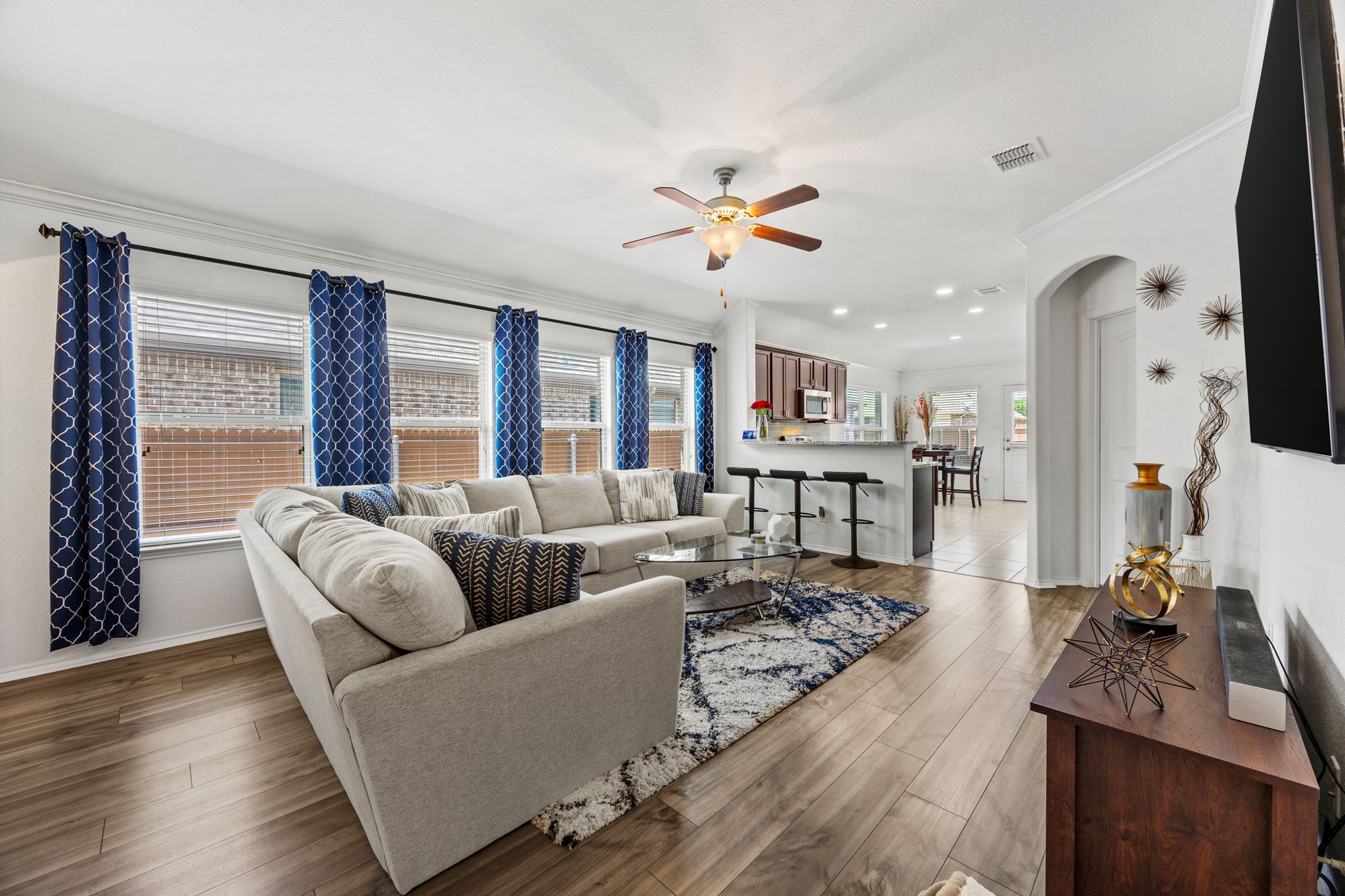3010 Rosemount Lane