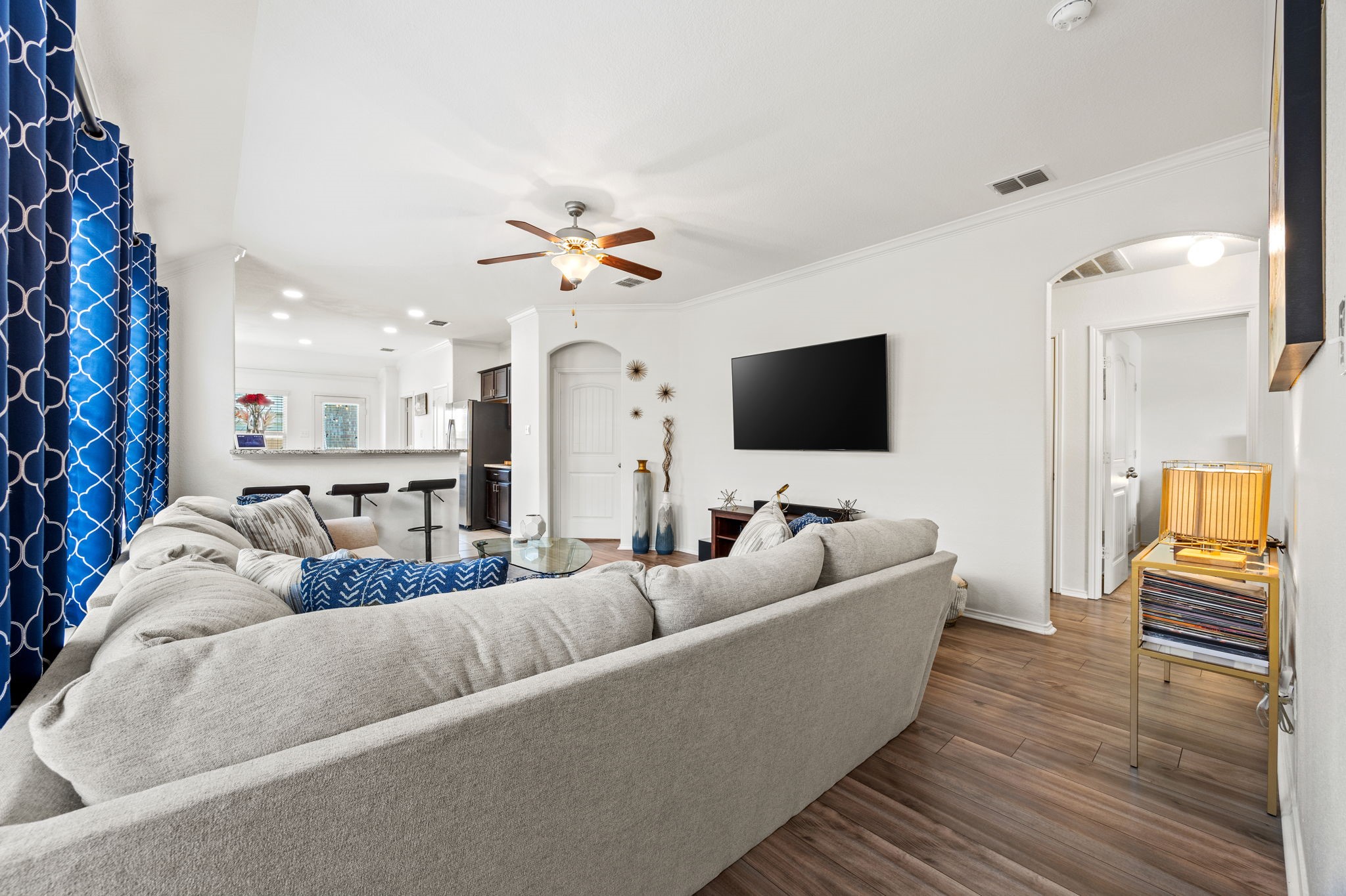 3010 Rosemount Lane
