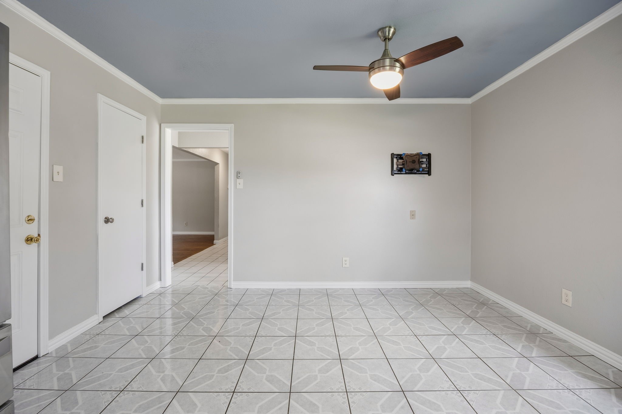 119 N Beltwoods Drive