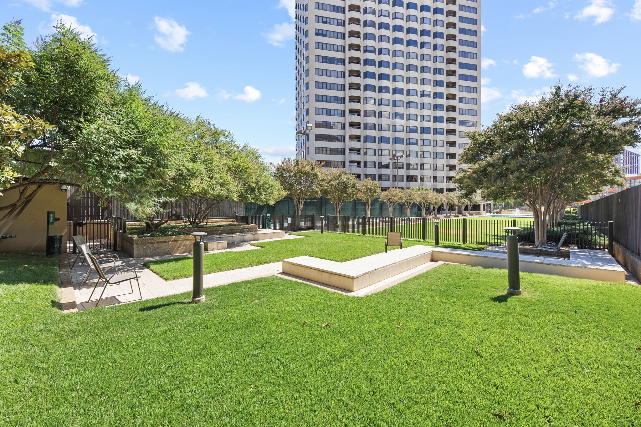 3030 Mckinney Avenue 1905