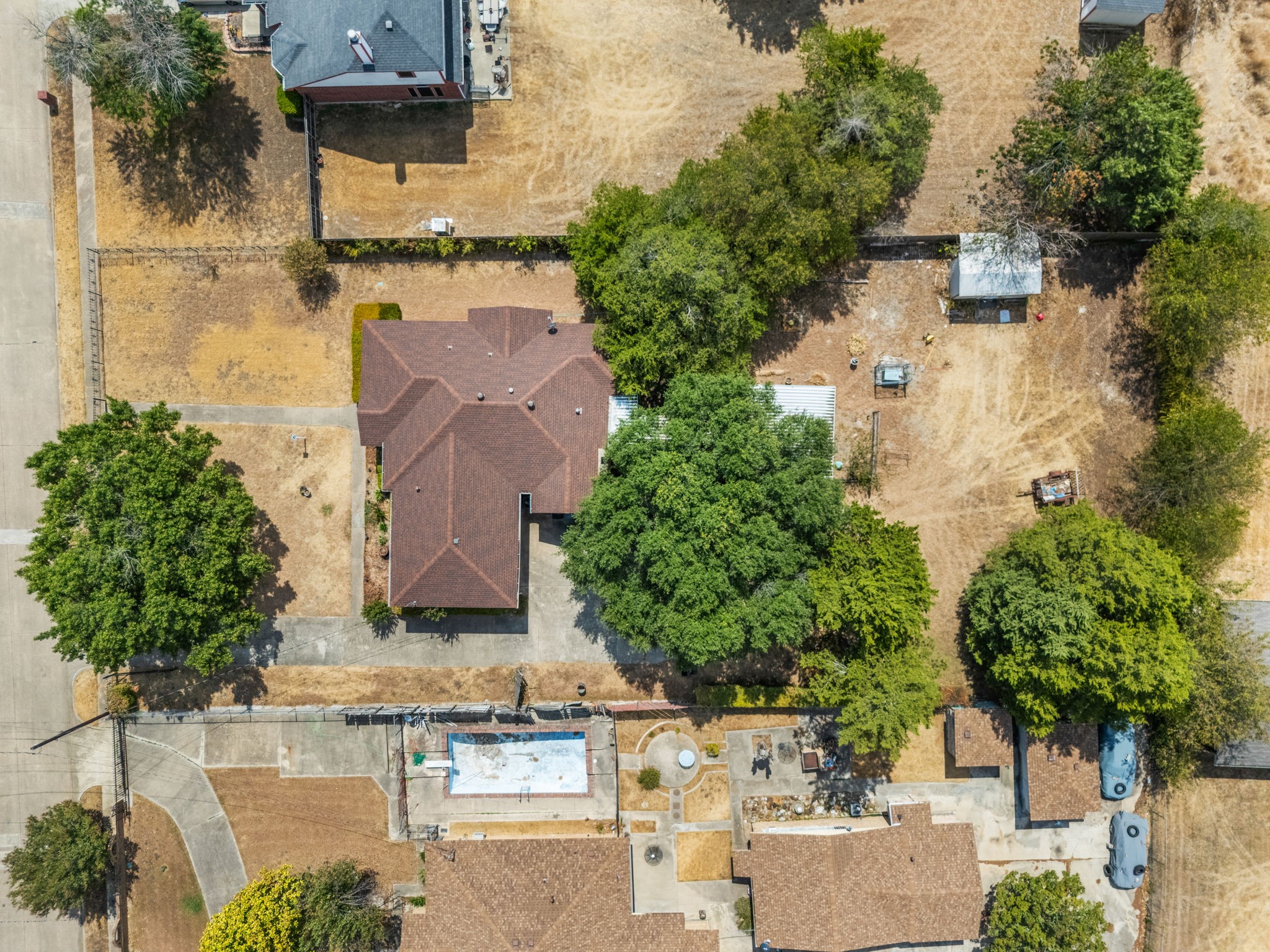 7235 Vecino Drive