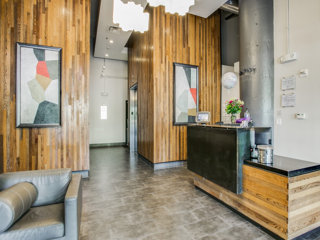 1122 Jackson Street 609