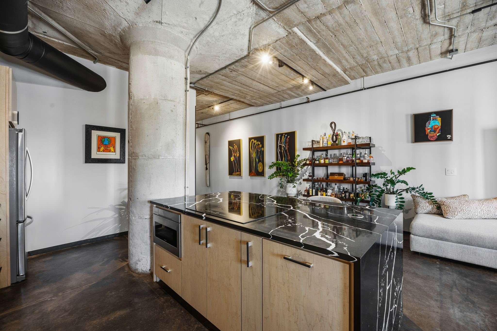 1122 Jackson Street 609