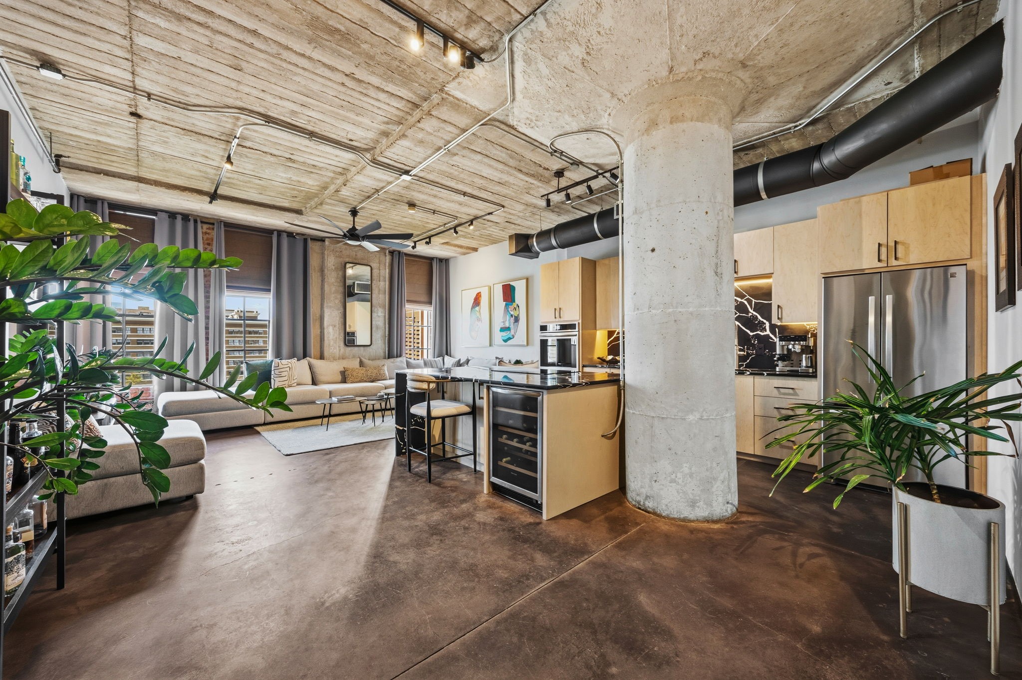 1122 Jackson Street 609