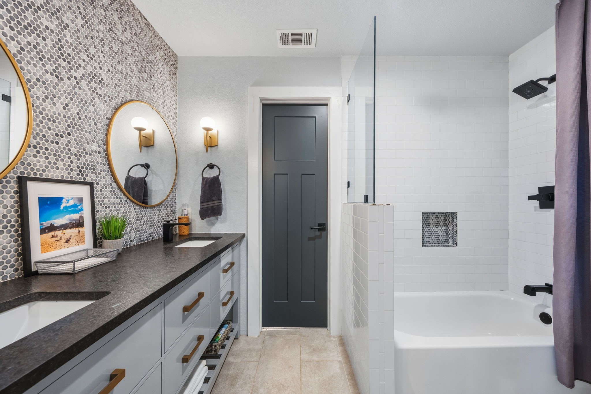 4136 Flintridge Drive