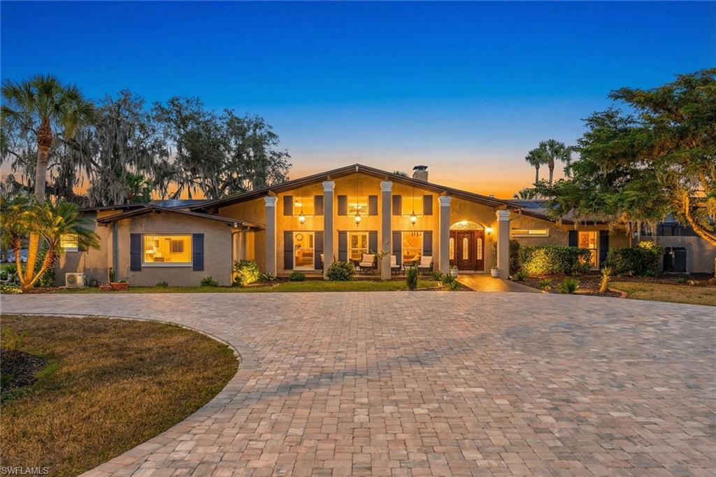 620 E Fort Thompson AVE